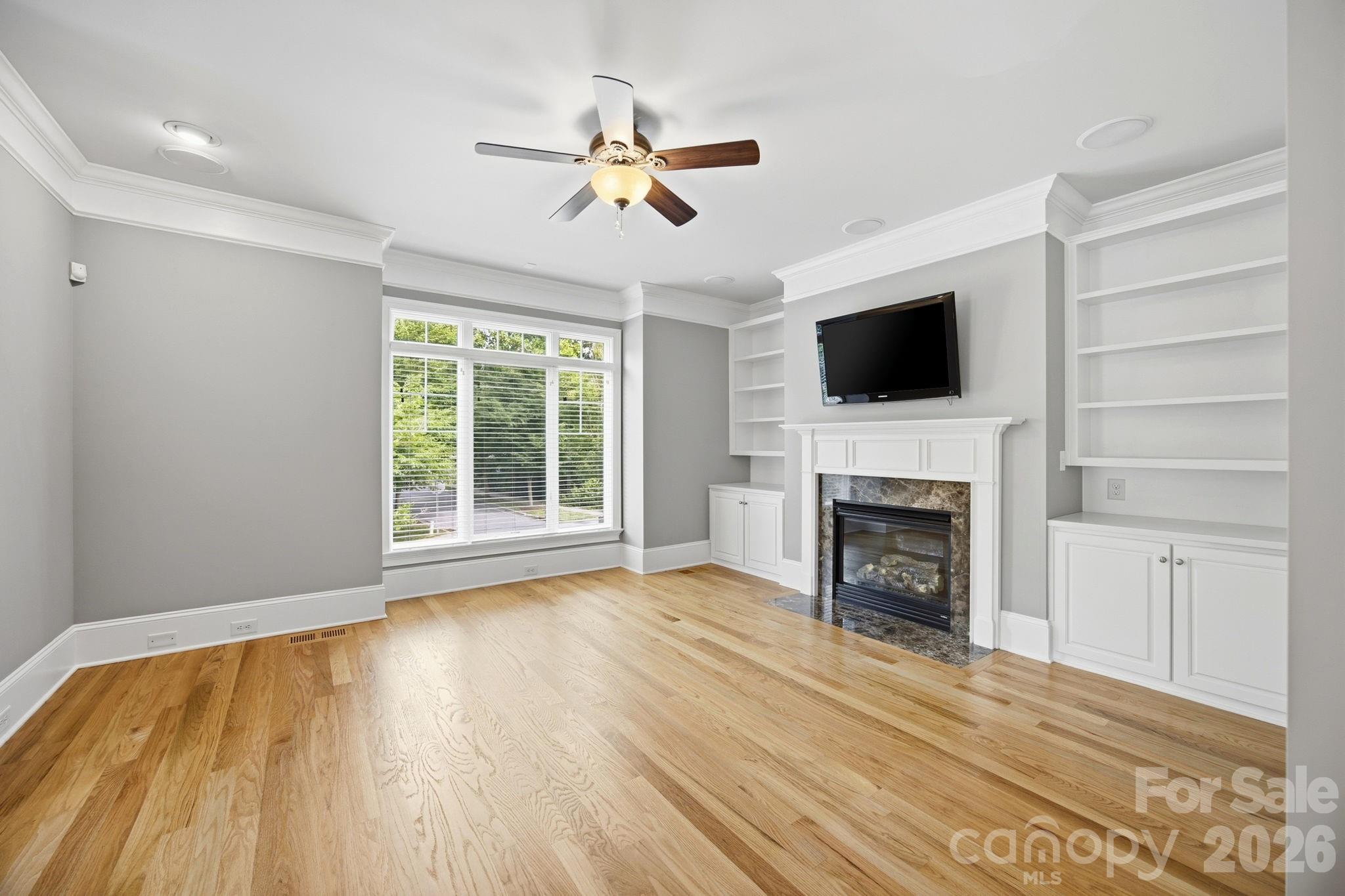 Townhouse at 425 Spring Street, Davidson, photo 9 of 48