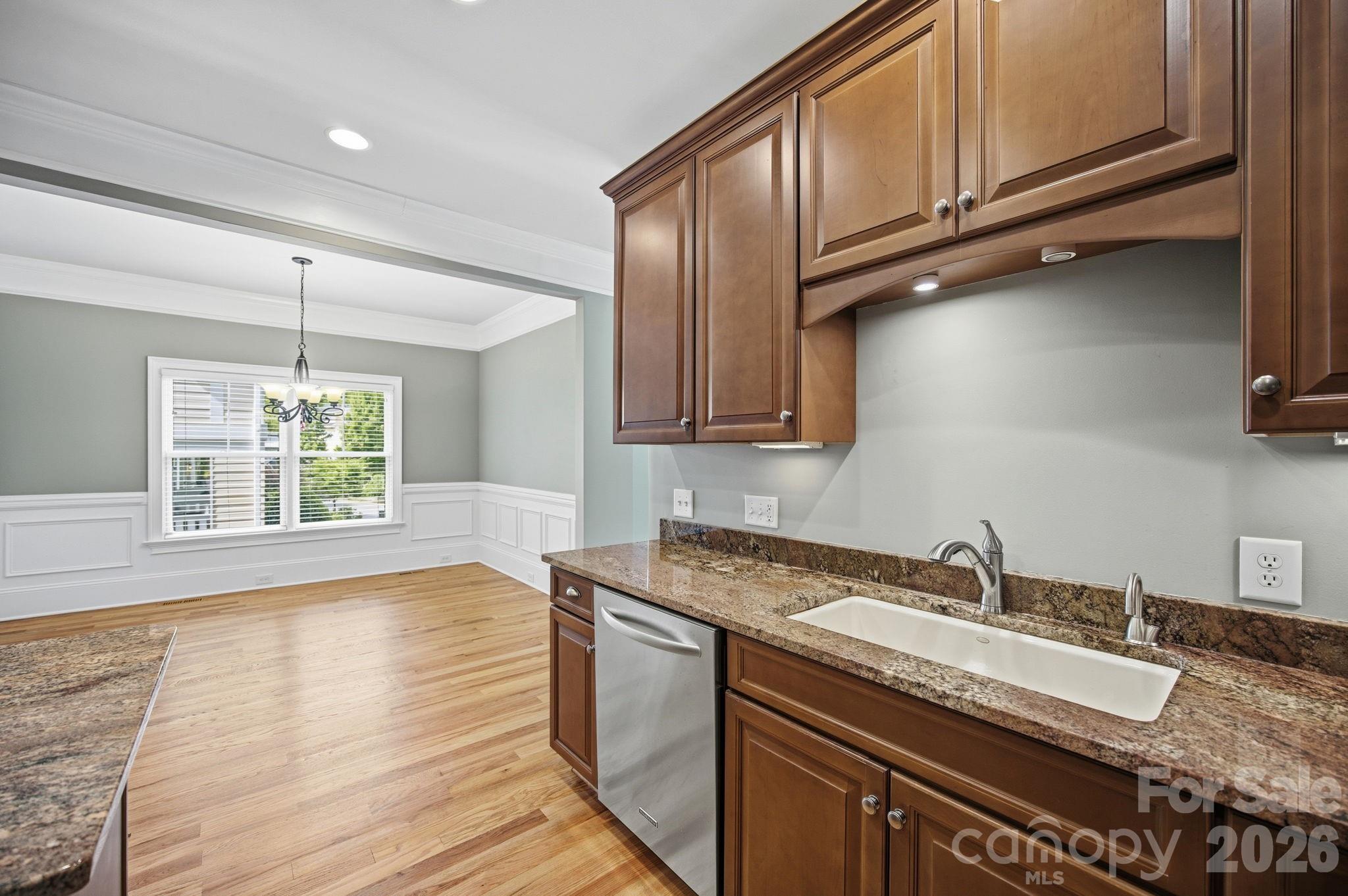 Townhouse at 425 Spring Street, Davidson, photo 20 of 48