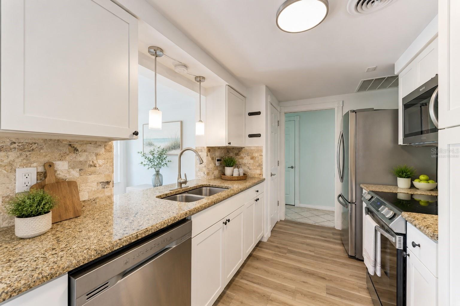 Virtually staged - 4400 ZENITH RD, VENICE
