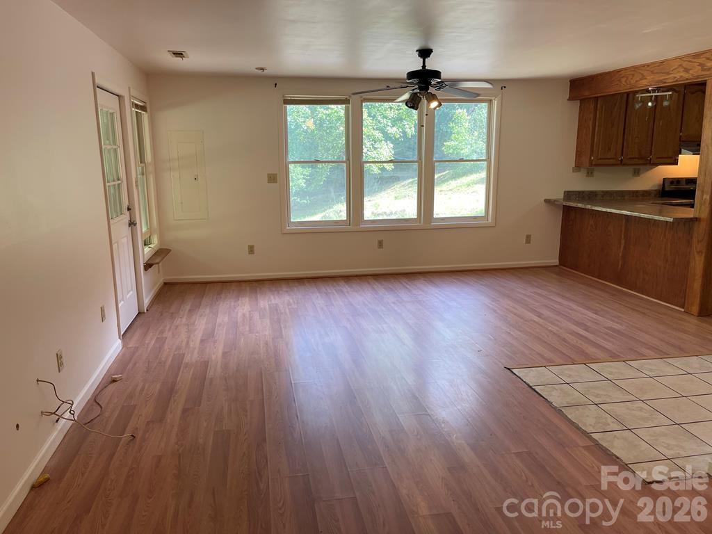 Single Family Residence at 930 Copperhead Cove, Sylva, photo 14 of 22