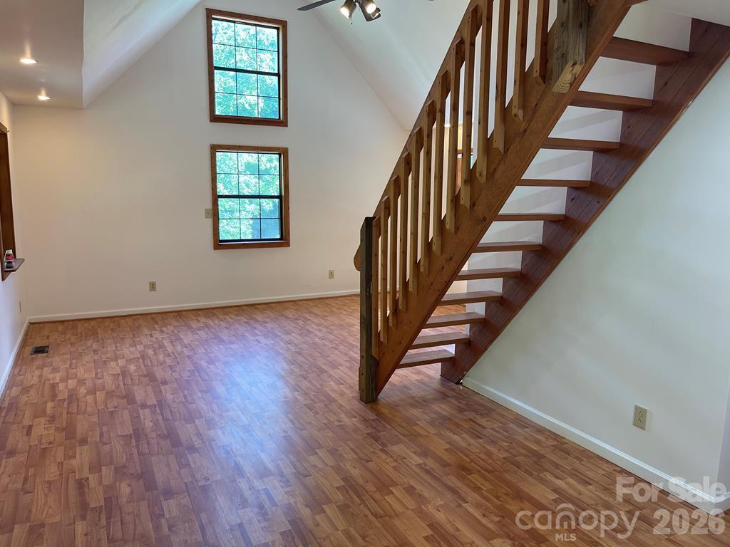 Single Family Residence at 930 Copperhead Cove, Sylva, photo 17 of 22