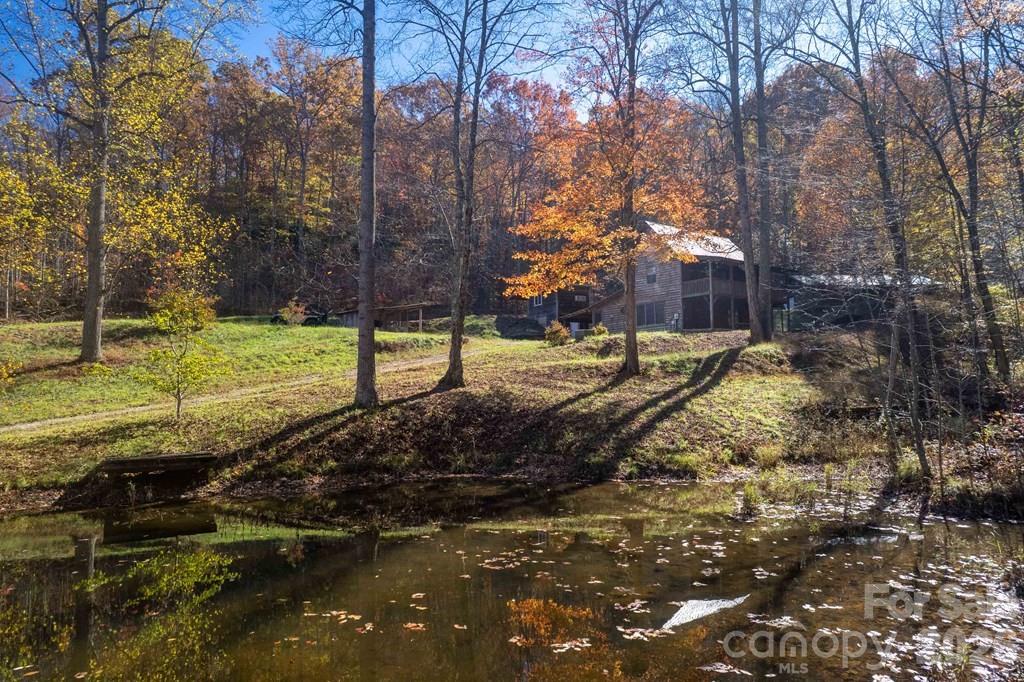 Single Family Residence at 930 Copperhead Cove, Sylva, photo 19 of 22
