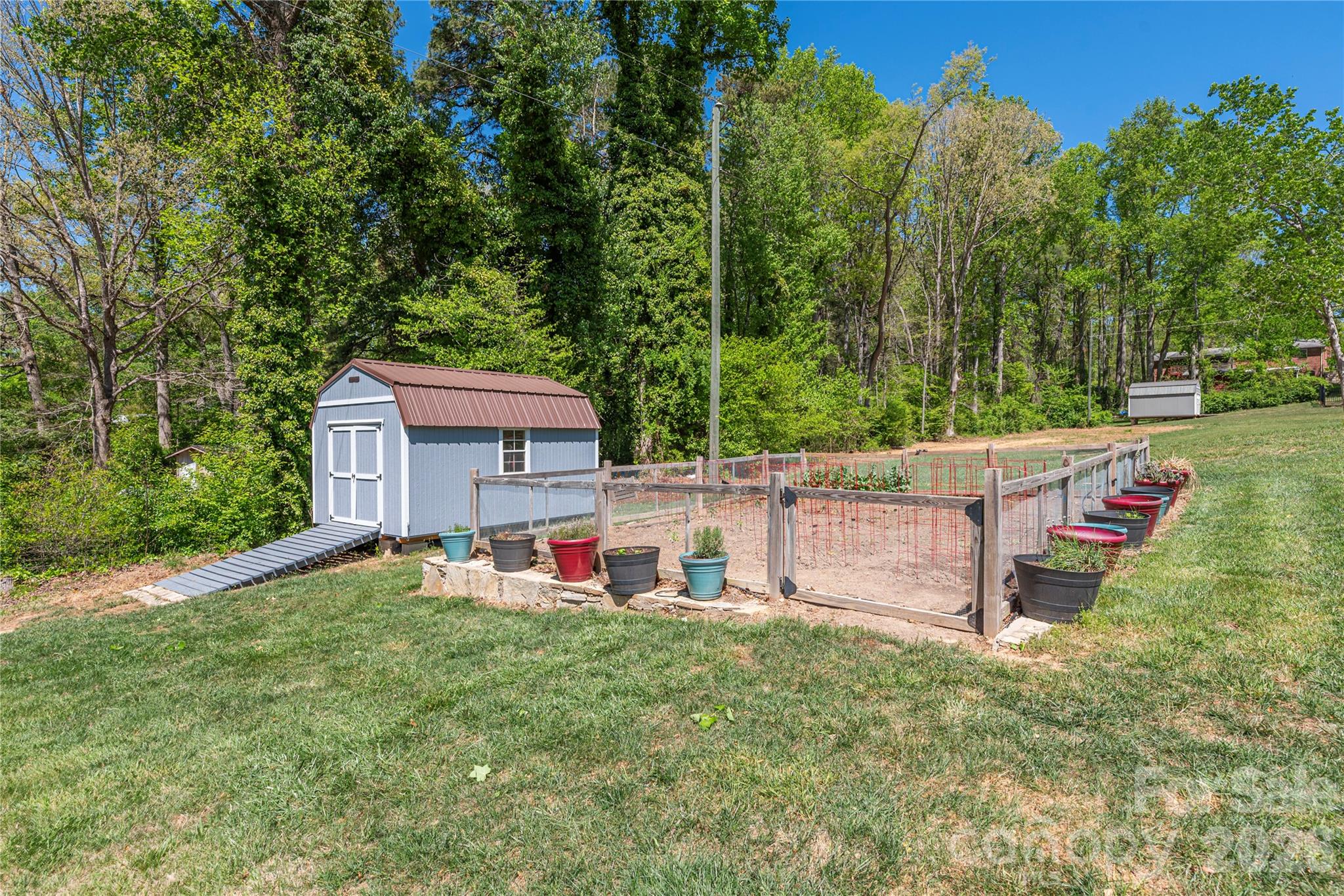 Single Family Residence at 48 Duncan Estate Drive, Fletcher, photo 38 of 41