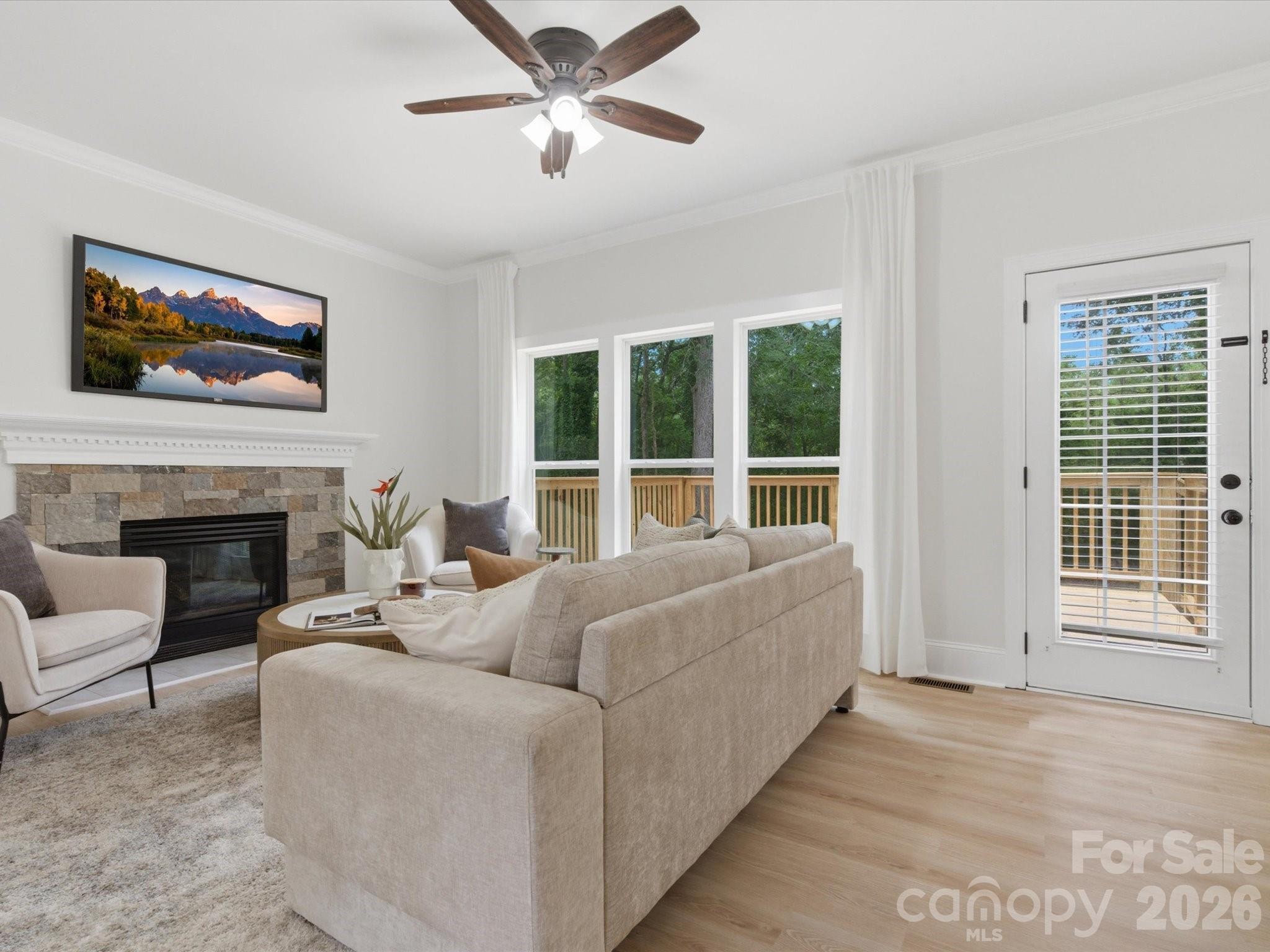 Single Family Residence at 116 Scottie Court, Rock Hill, photo 15 of 48