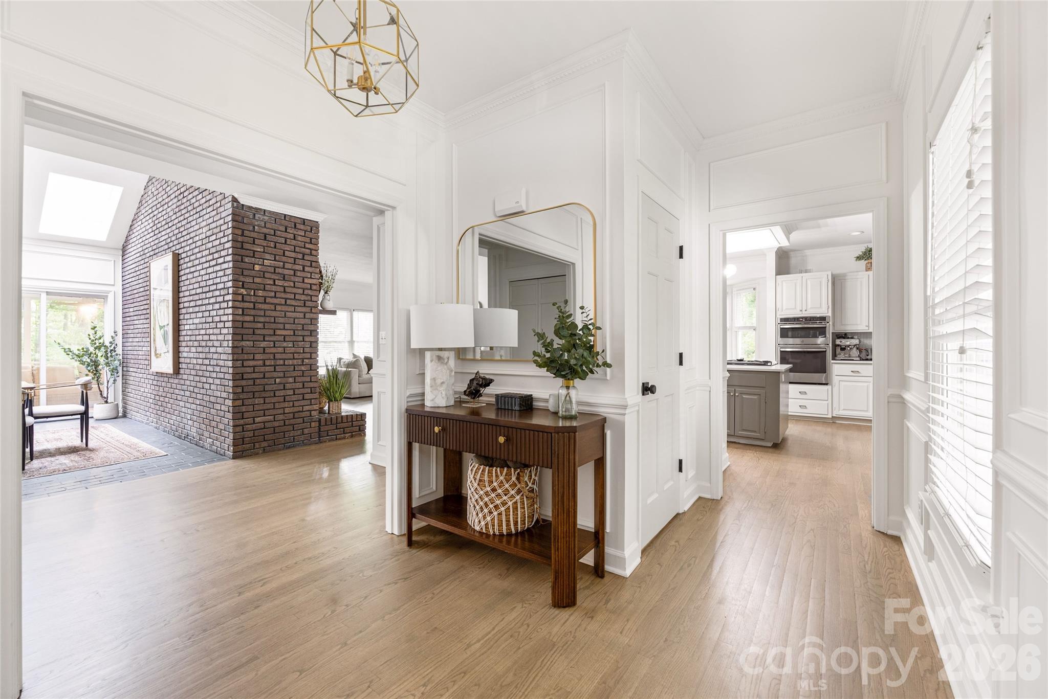 Open floor plan overflowing with natural light - 1800 Chestnut Lane, Matthews
