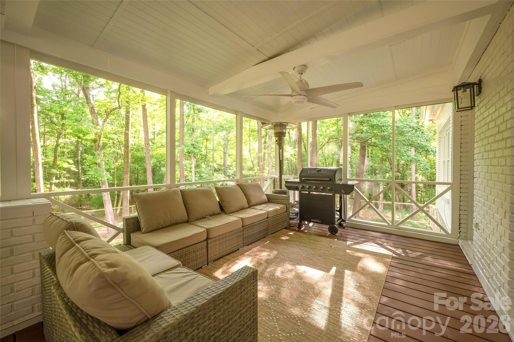 Spacious covered porch - 1800 Chestnut Lane, Matthews