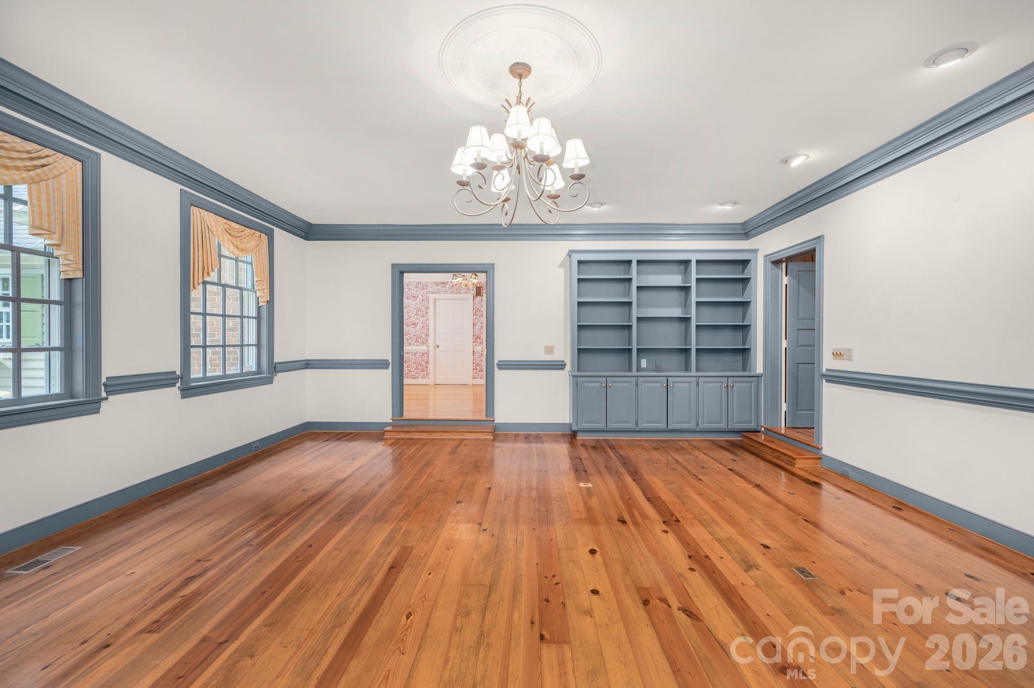 Single Family Residence at 5400 Dartmoor Street, Winston Salem, photo 26 of 41