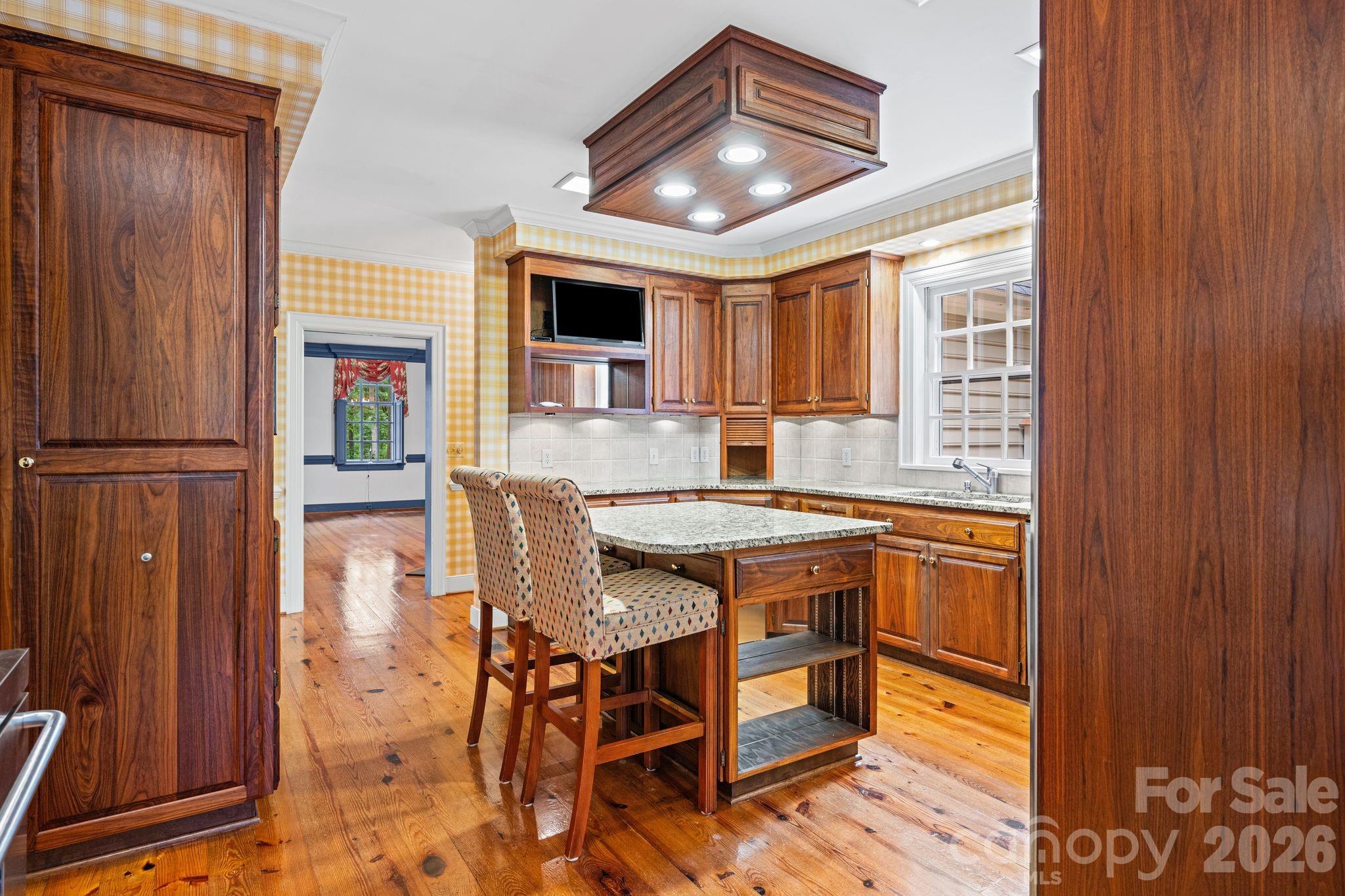 Single Family Residence at 5400 Dartmoor Street, Winston Salem, photo 29 of 41