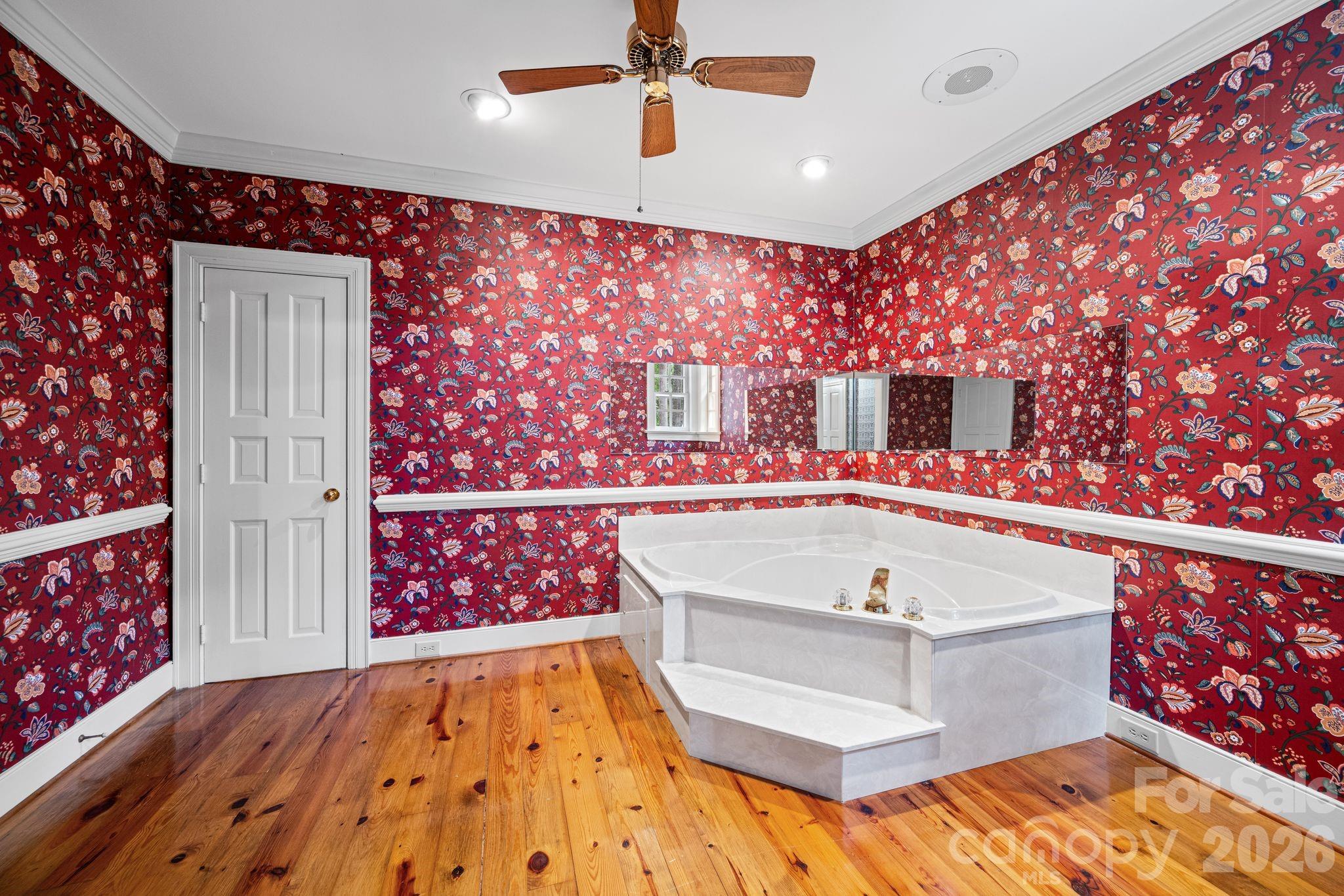 Single Family Residence at 5400 Dartmoor Street, Winston Salem, photo 38 of 41