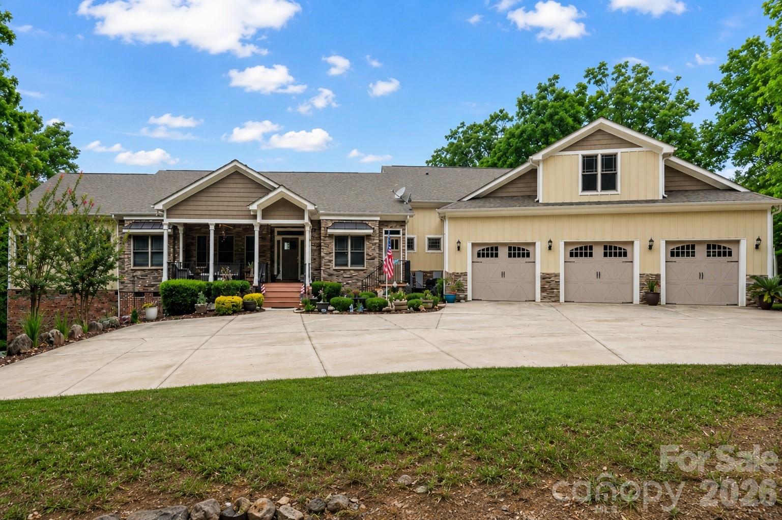 Beautiful custom-built home offering impressive curb appeal and elevated lake community living - 2207 Sierra Trace Road, Denton