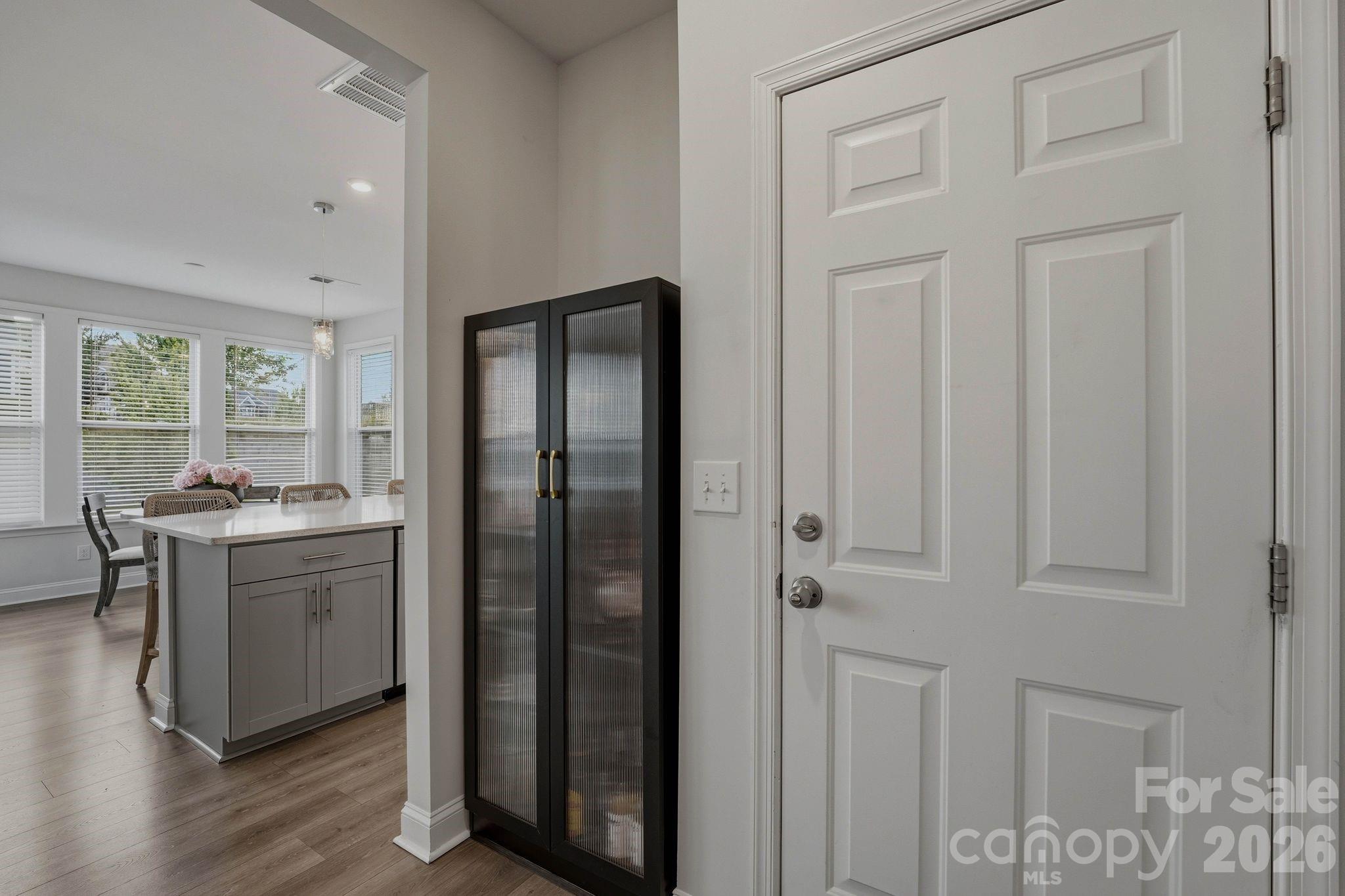 Single Family Residence at 2107 Masons Bend Drive, Fort Mill, photo 20 of 39