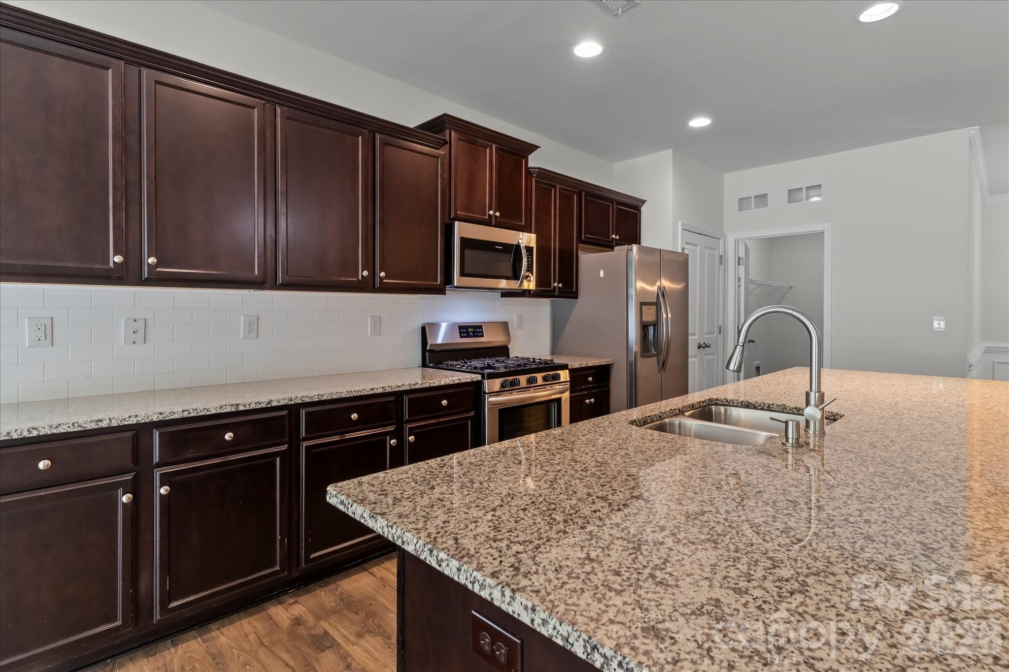 Single Family Residence at 188 Cherry Birch Street, Mooresville, photo 6 of 36