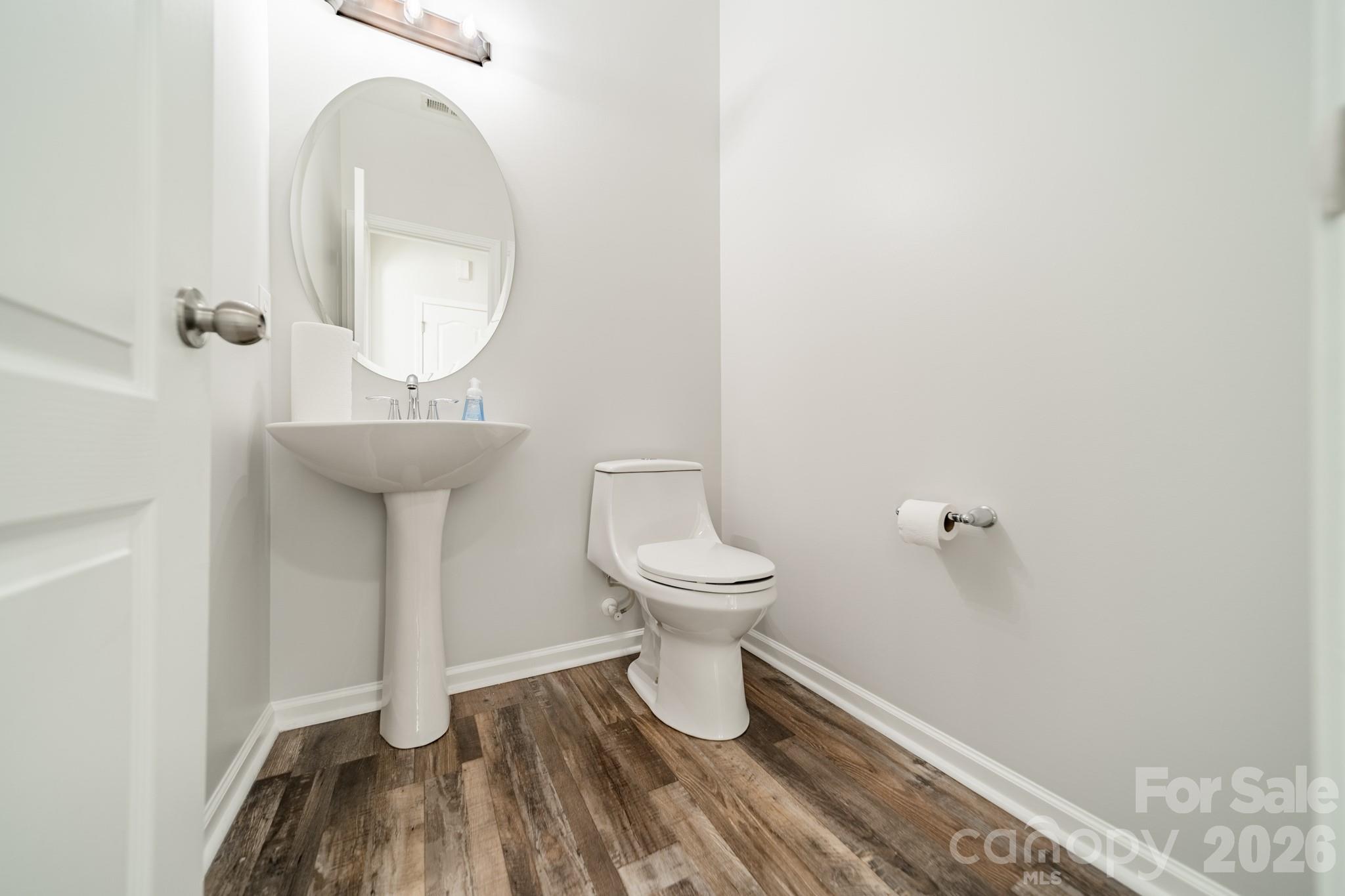 Townhouse at 18426 W Catawba Avenue, Cornelius, photo 16 of 42