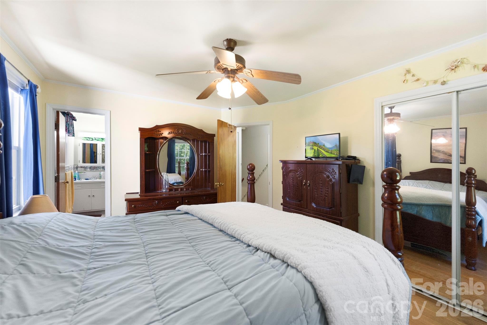 Single Family Residence at 121 E Summersby Street, Fort Mill, photo 15 of 33