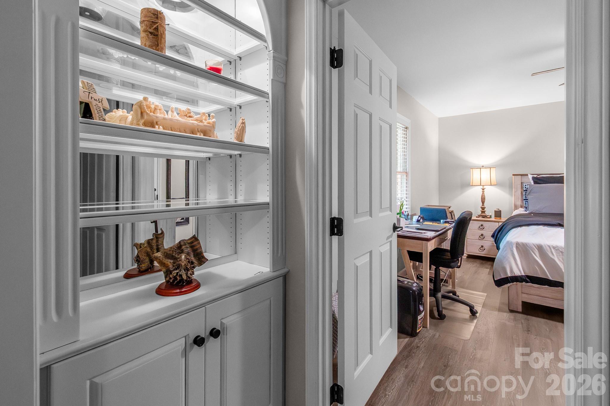 hallway entry to primary ensuite - 9205 Richardson King Road, Waxhaw