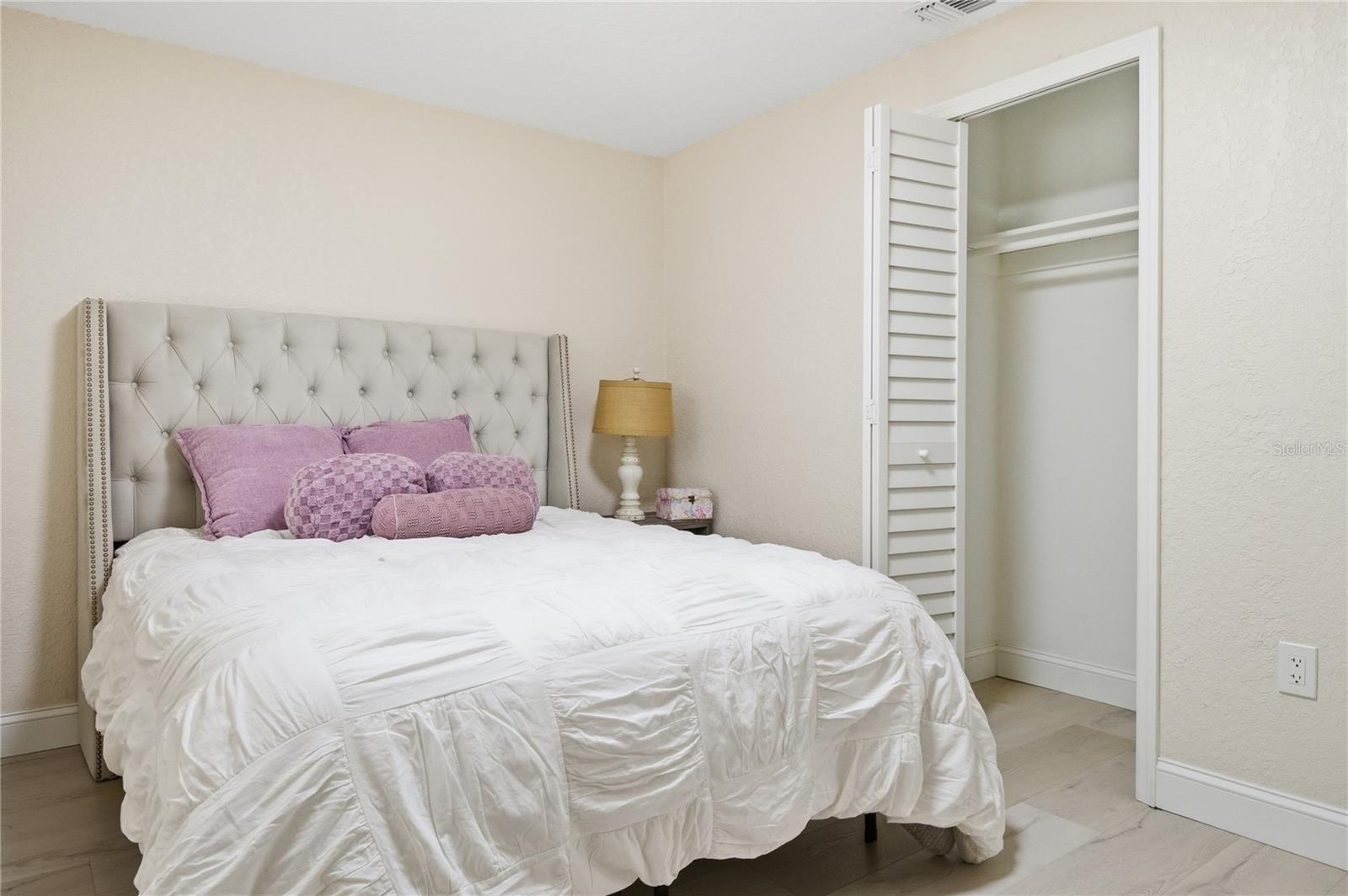 Single Family Residence at 6338 ABERDEEN AVE, NEW PORT RICHEY, photo 11 of 29