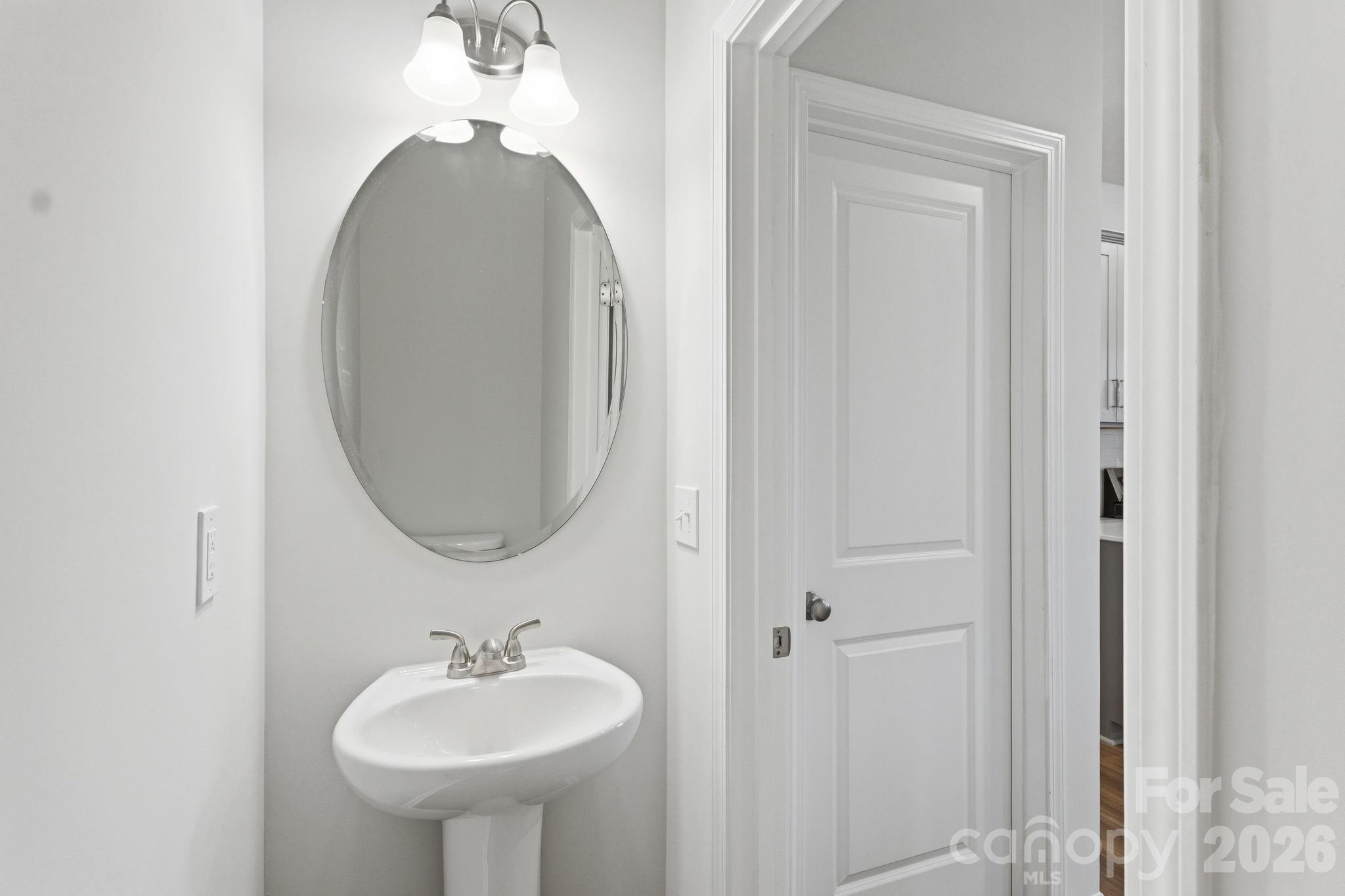 Single Family Residence at 1641 Piper Creek Avenue, Newton, photo 13 of 41