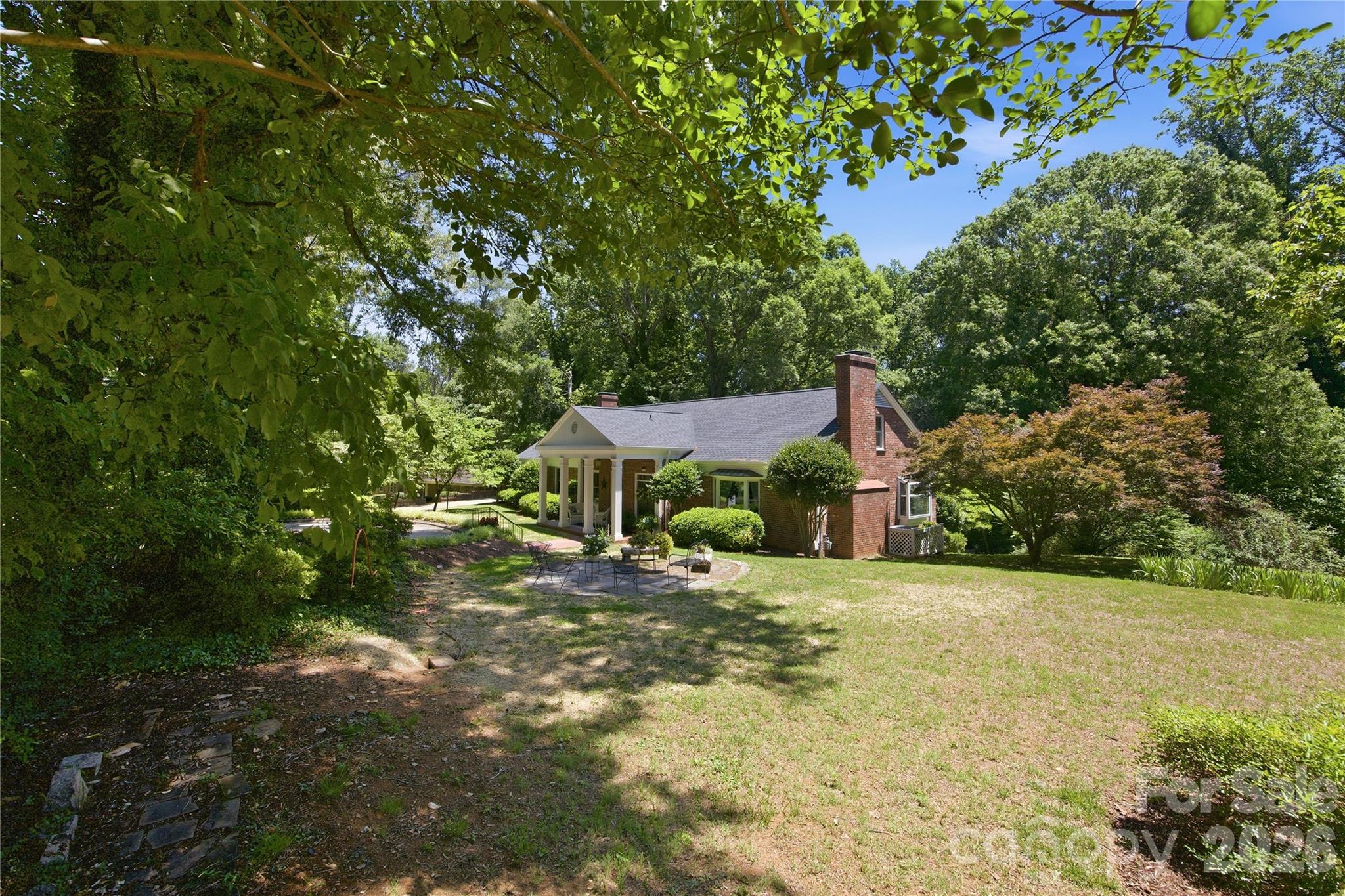 Single Family Residence at 455 Heathcote Drive, Statesville, photo 2 of 43