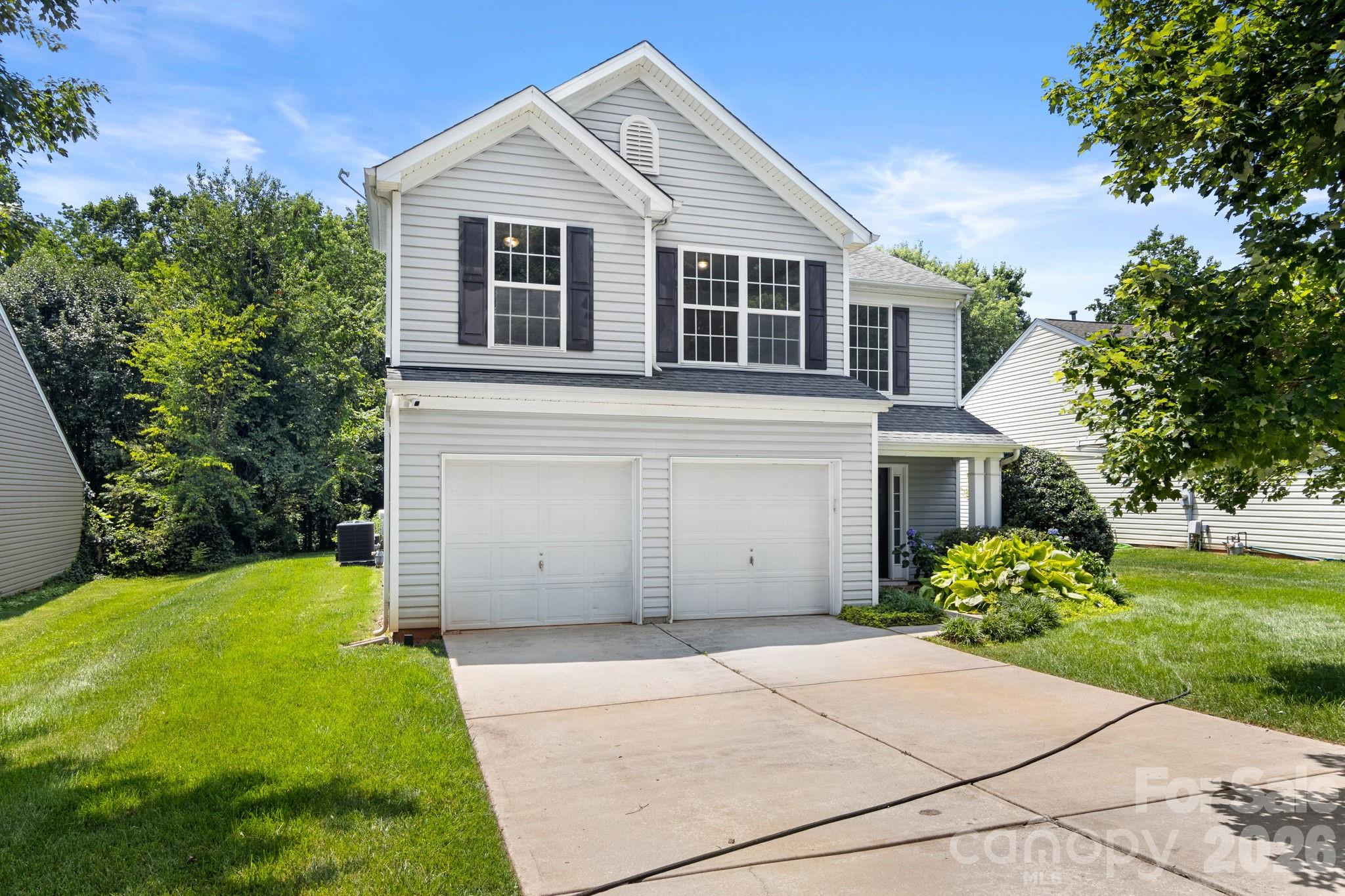 Single Family Residence at 1446 Deer Forest Drive, Fort Mill, photo 38 of 41