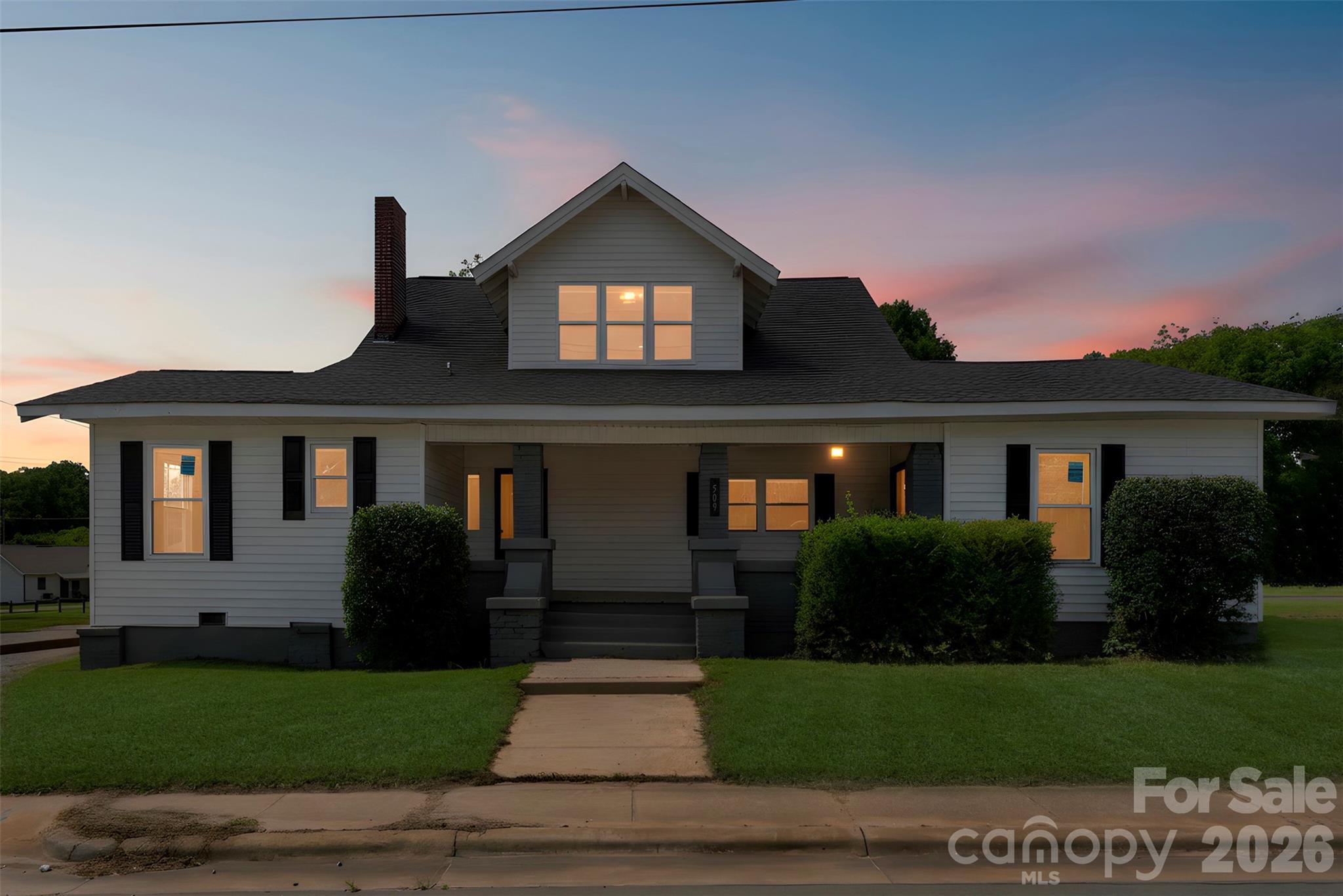 Triplex at 509 E Grover Street, Shelby, photo 2 of 47