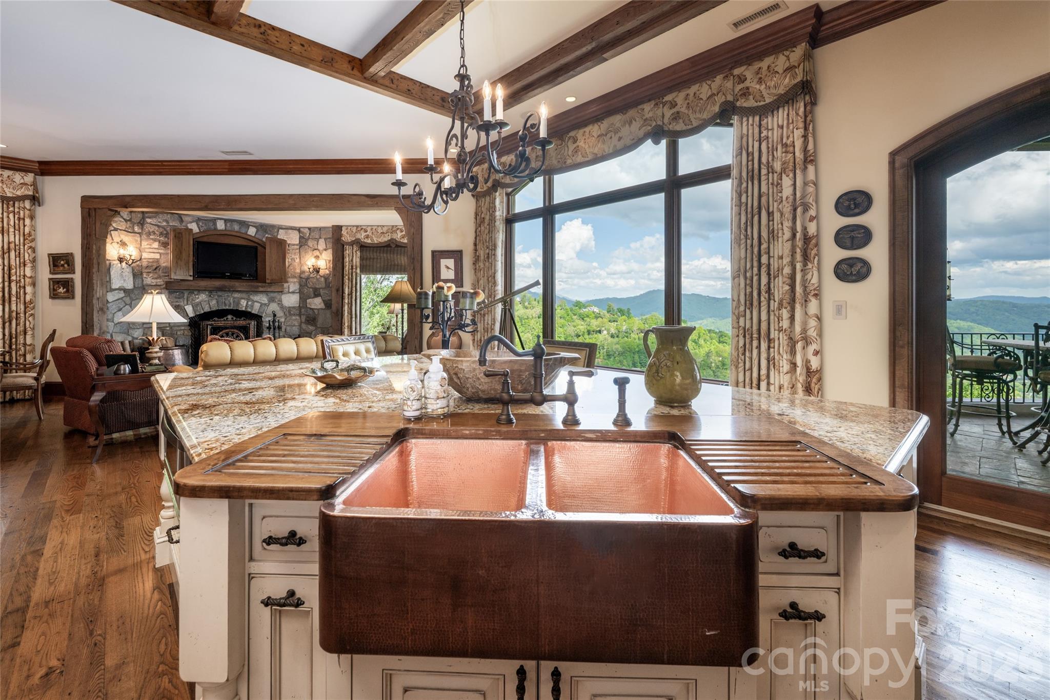 Single Family Residence at 83 Summit Tower Circle, Asheville, photo 17 of 48