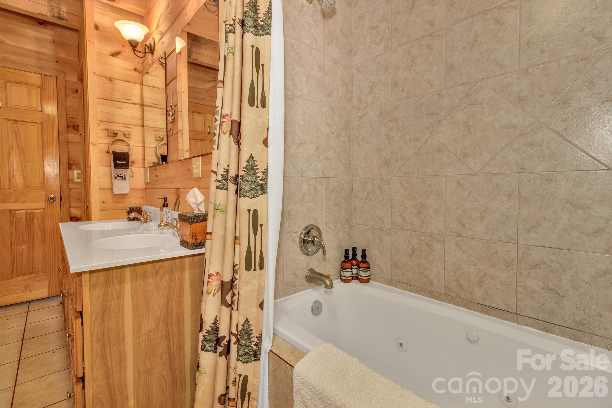 Single Family Residence at 45 Ginger Lane, Waynesville, photo 30 of 48
