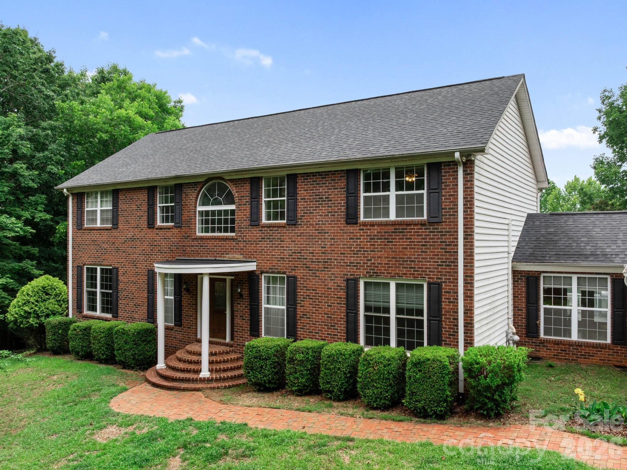 Single Family Residence at 295 Wilderness Ridge, Rutherfordton, photo 3 of 48