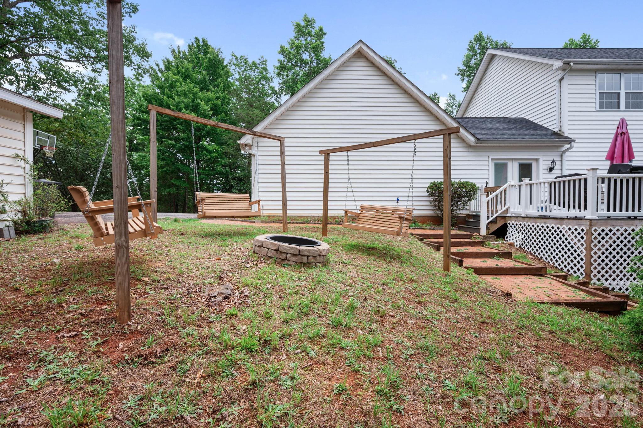 Single Family Residence at 295 Wilderness Ridge, Rutherfordton, photo 4 of 48