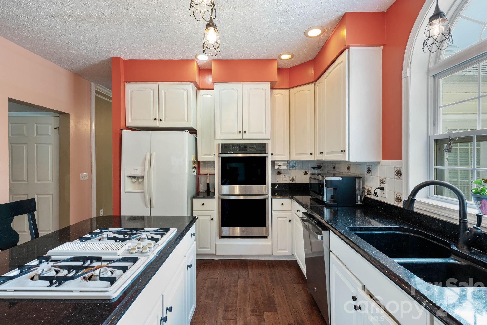 Single Family Residence at 295 Wilderness Ridge, Rutherfordton, photo 14 of 48