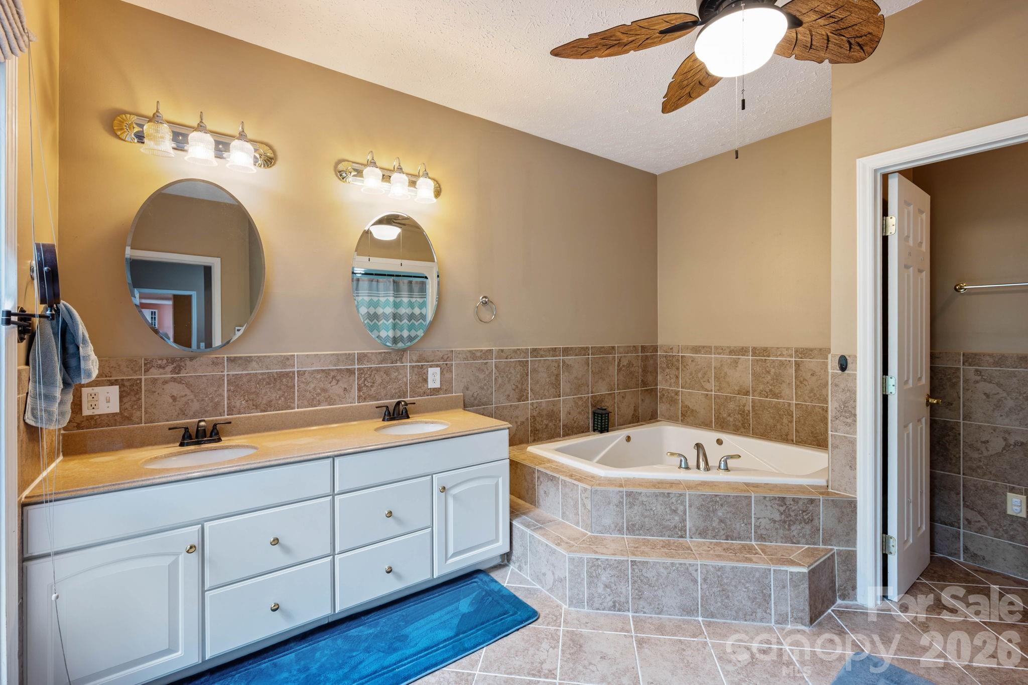 Single Family Residence at 295 Wilderness Ridge, Rutherfordton, photo 24 of 48