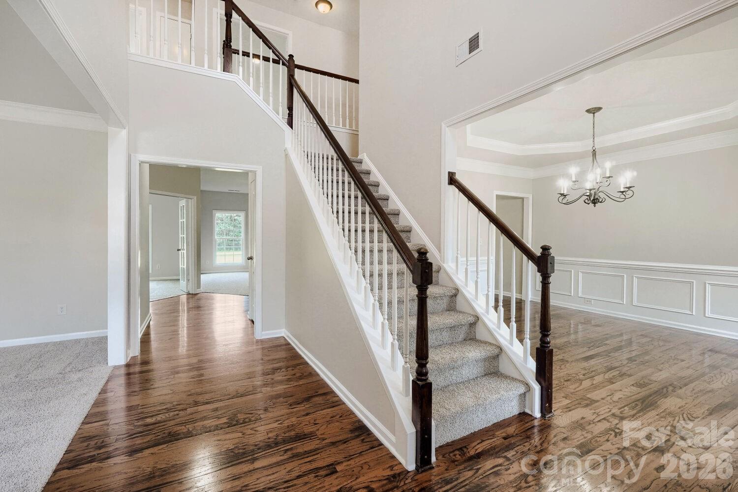 Single Family Residence at 5613 Shenandoah Drive, Waxhaw, photo 6 of 25