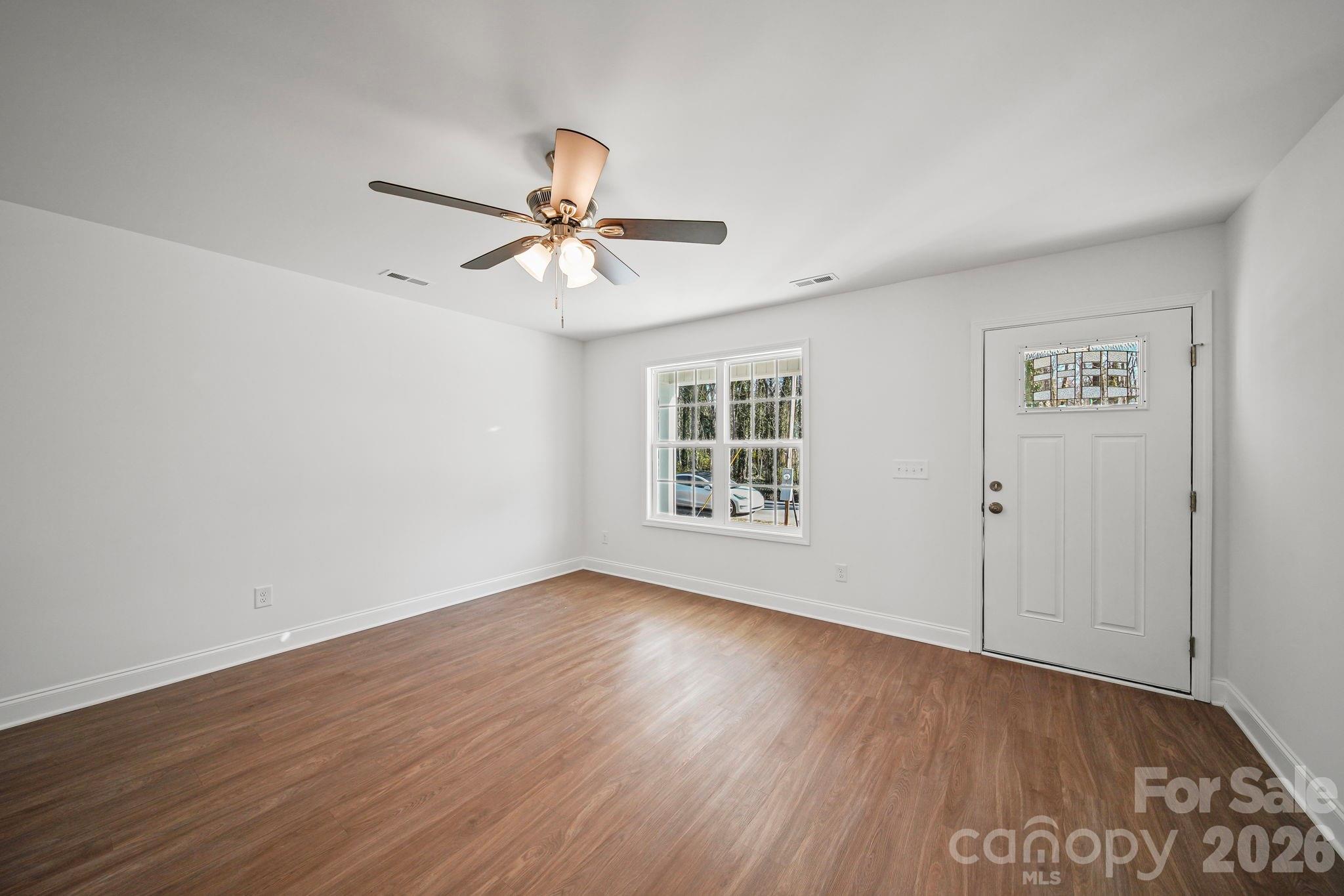 Single Family Residence at 1129 Kenly Street, Salisbury, photo 5 of 50