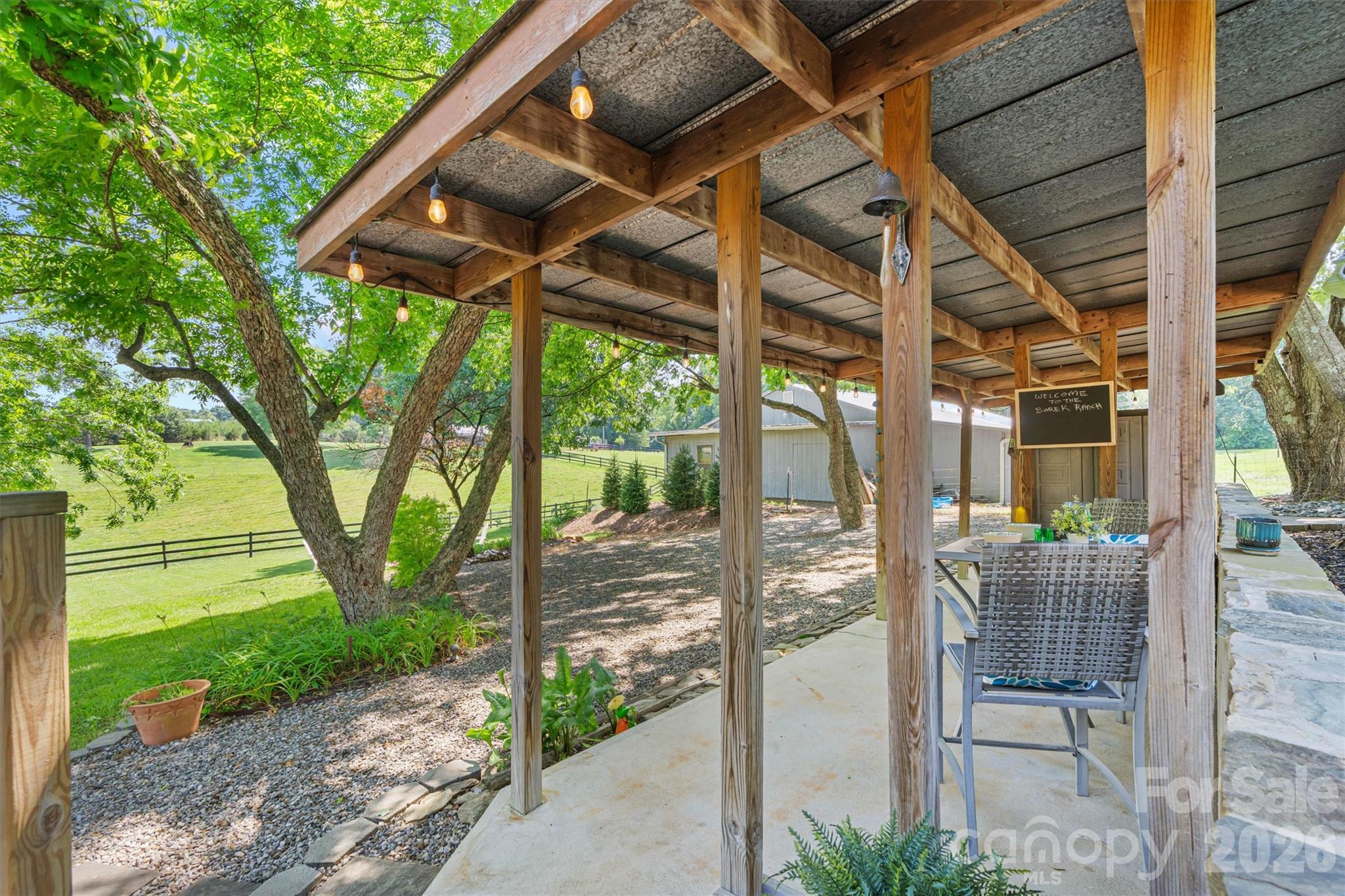 Single Family Residence at 256 Johnson Dairy Road, Mooresville, photo 10 of 46