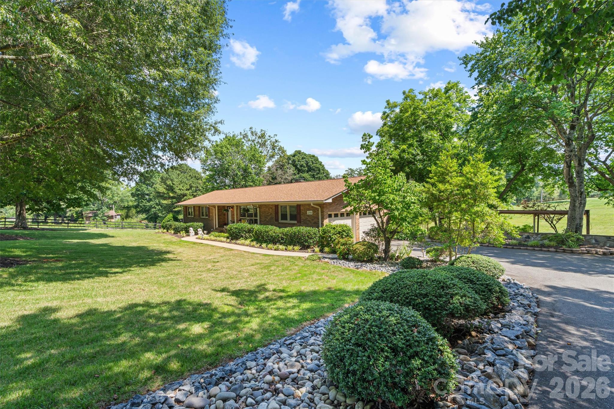 Single Family Residence at 256 Johnson Dairy Road, Mooresville, photo 20 of 46