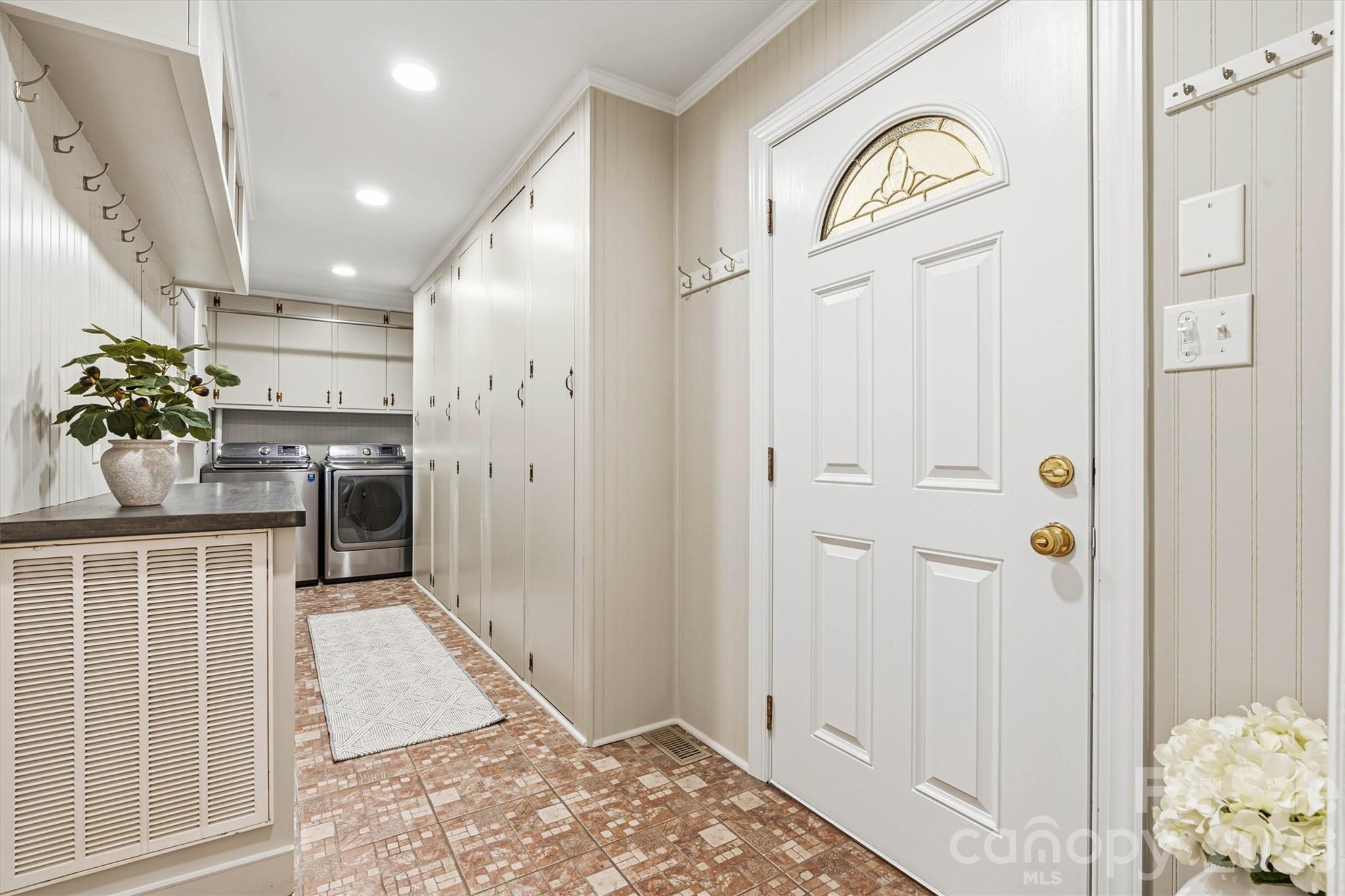 Single Family Residence at 256 Johnson Dairy Road, Mooresville, photo 44 of 46