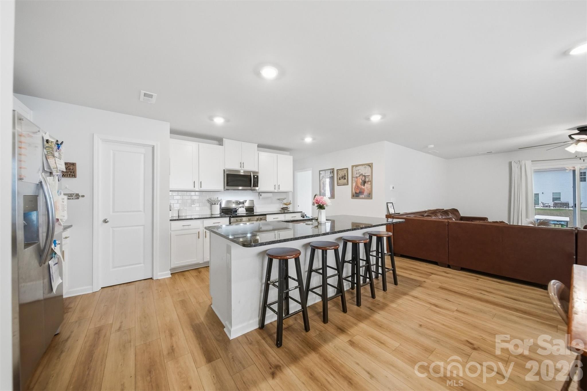Single Family Residence at 2464 Trollinger Drive, Catawba, photo 11 of 48