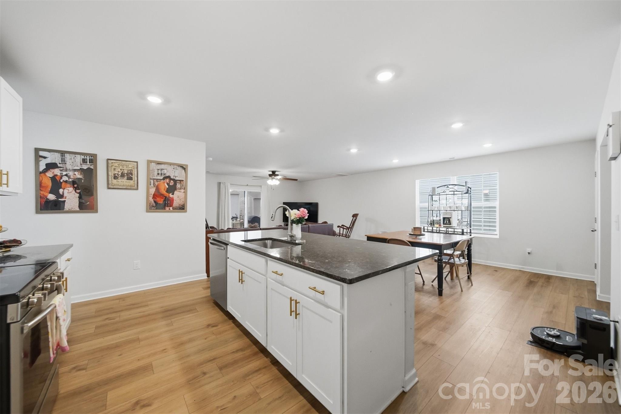 Single Family Residence at 2464 Trollinger Drive, Catawba, photo 19 of 48