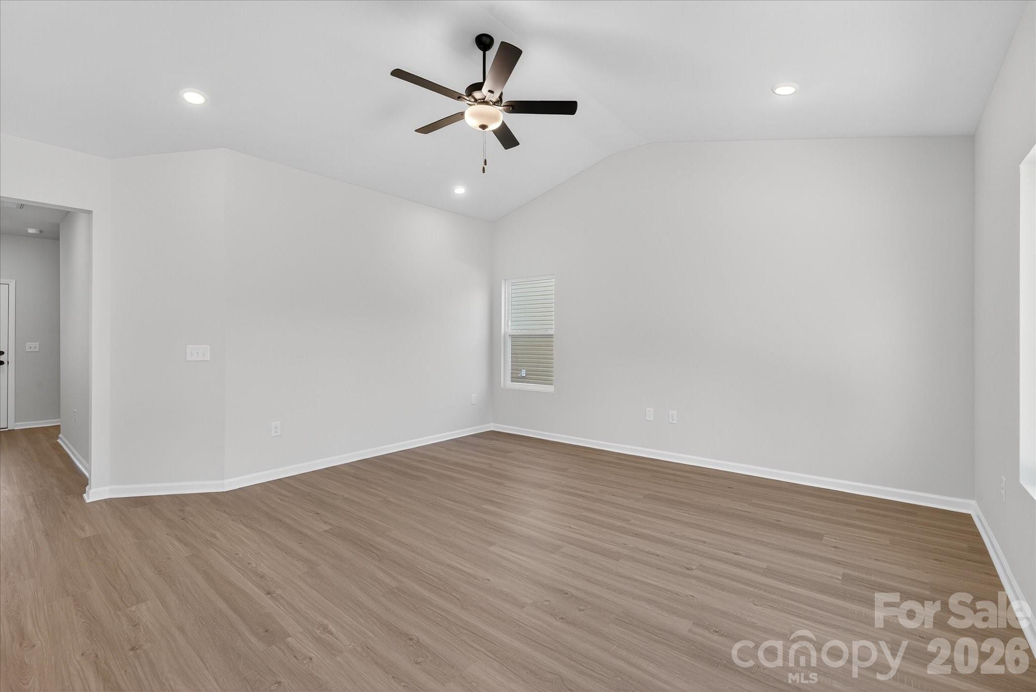 Single Family Residence at 3184 Strong Box Lane, Gastonia, photo 3 of 22