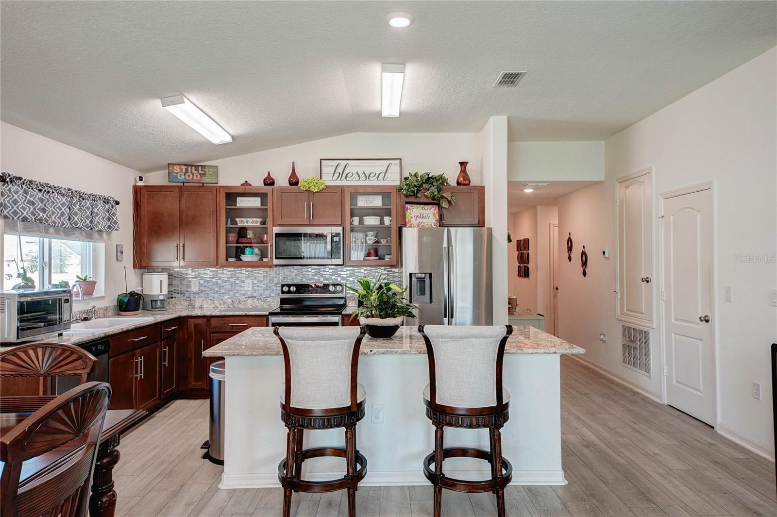 Single Family Residence at 3200 CASA DEL REY AVE, KISSIMMEE, photo 6 of 29