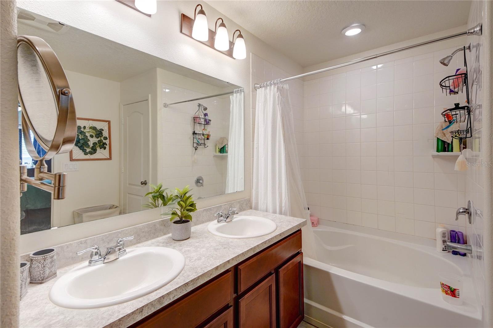 Single Family Residence at 3200 CASA DEL REY AVE, KISSIMMEE, photo 17 of 29
