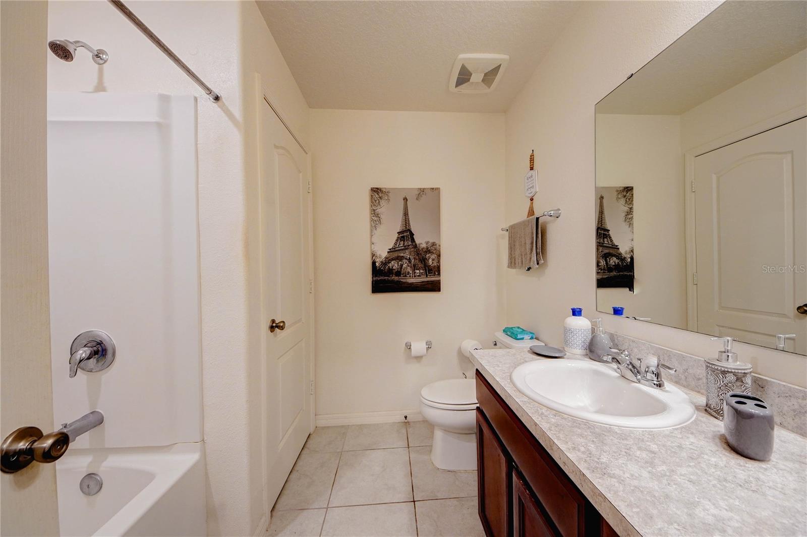 Single Family Residence at 3200 CASA DEL REY AVE, KISSIMMEE, photo 23 of 29