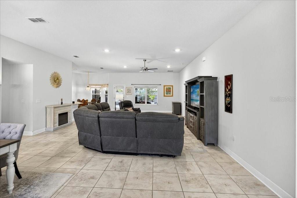 Single Family Residence at 118 RYBERRY DR, PALM COAST, photo 14 of 51
