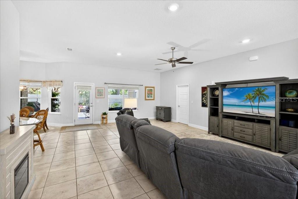 Single Family Residence at 118 RYBERRY DR, PALM COAST, photo 16 of 51