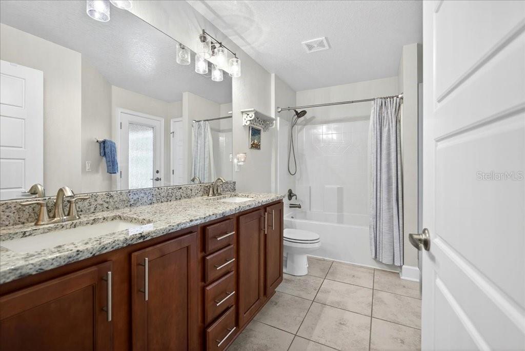Single Family Residence at 118 RYBERRY DR, PALM COAST, photo 43 of 51