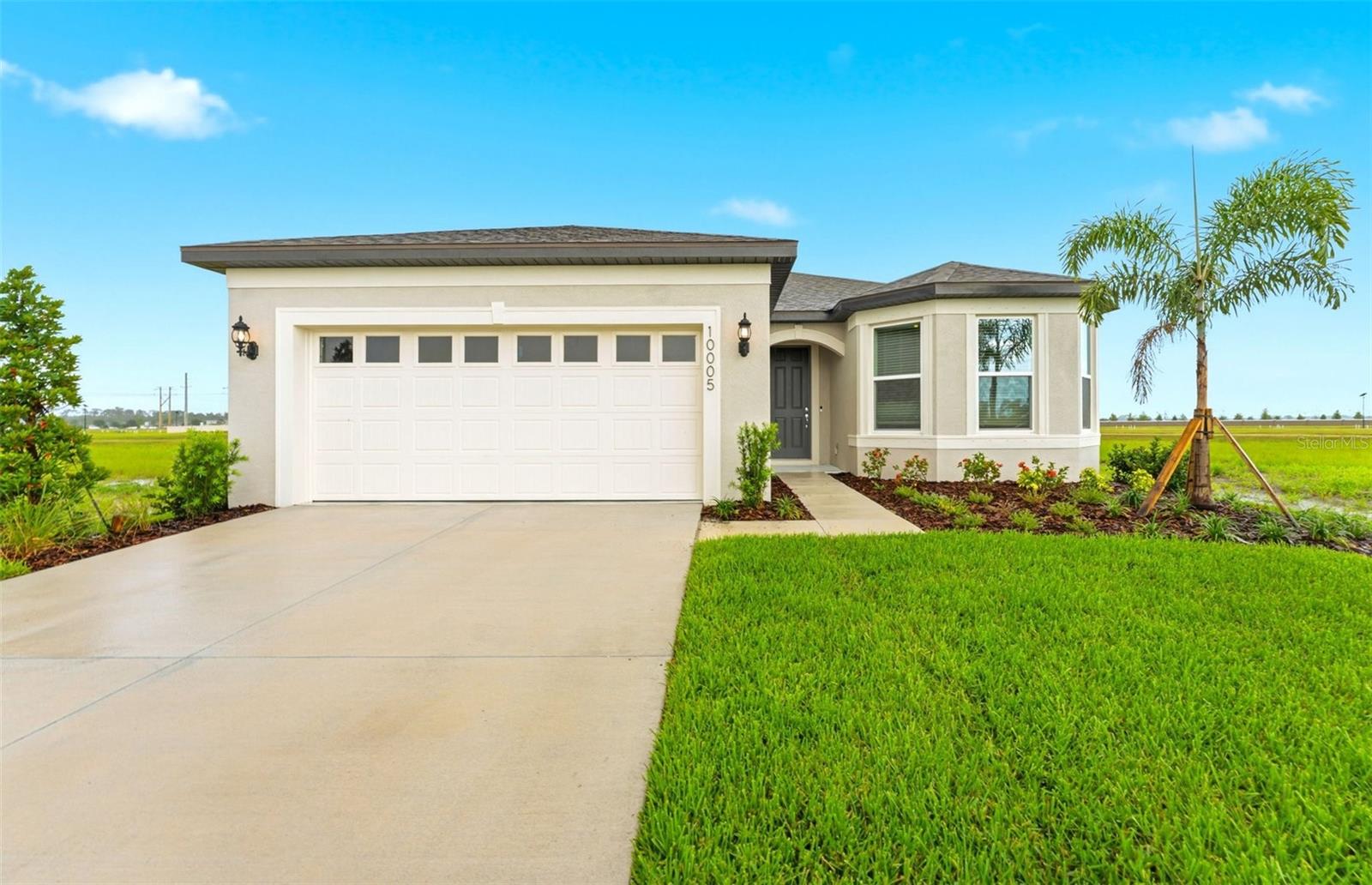 Mystique Exterior - 10005 JOHNSON OAKS GLN, PARRISH