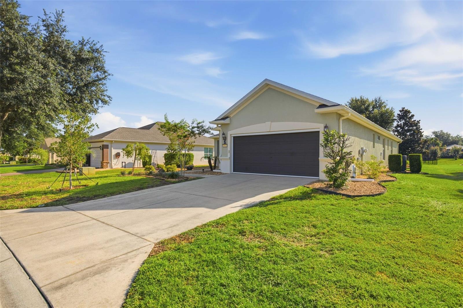 Single Family Residence at 6951 SW 94TH CT, OCALA, photo 4 of 64