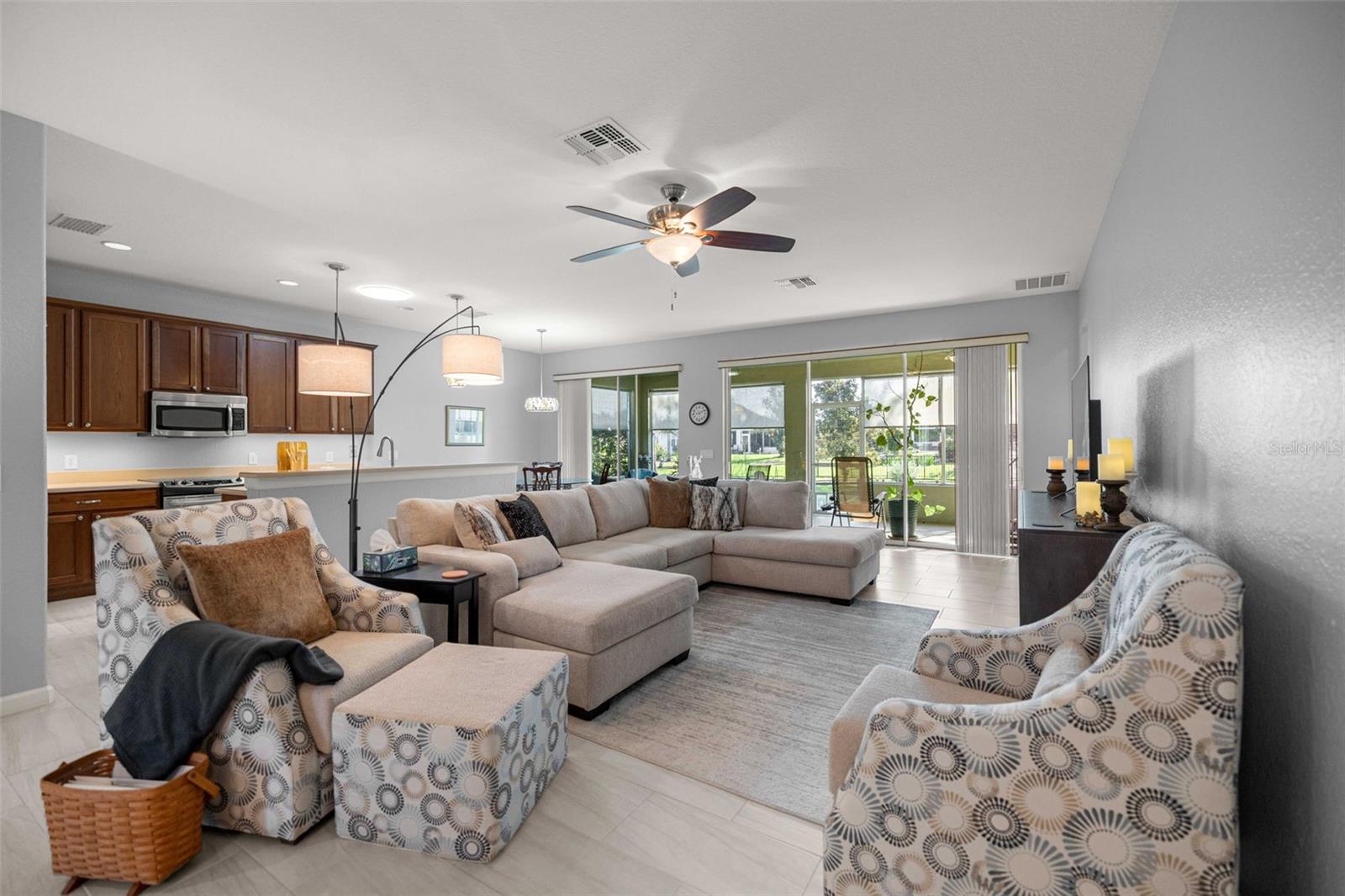 Living Room - 6951 SW 94TH CT, OCALA