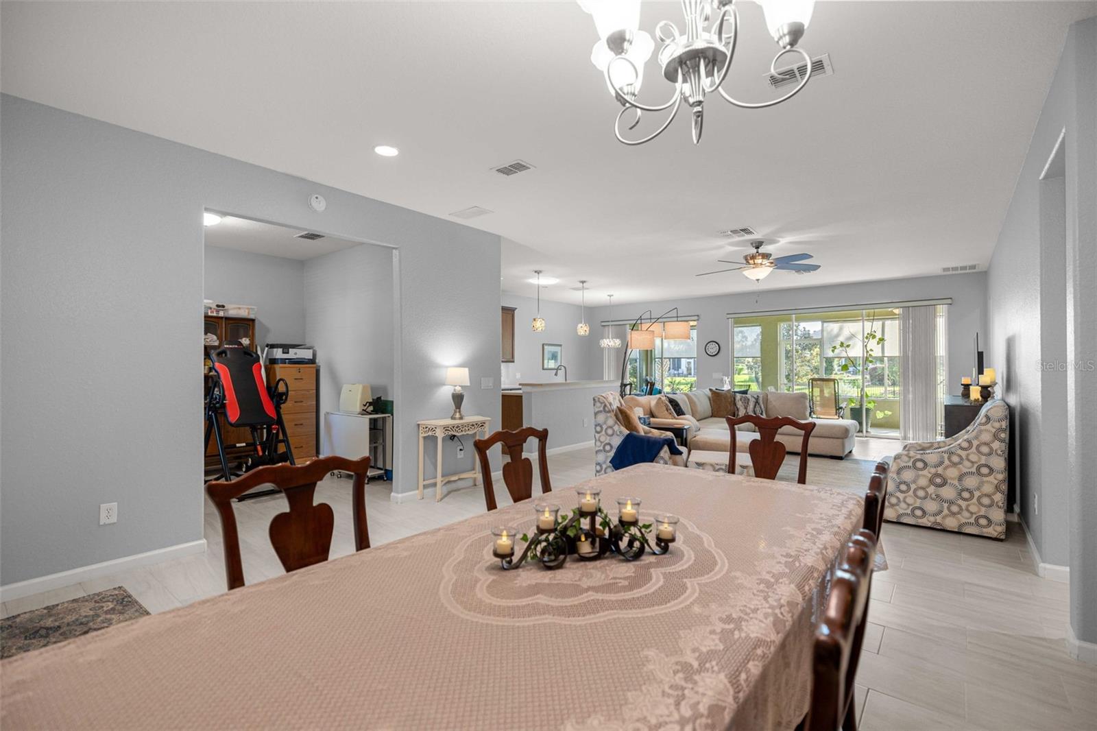 Dining Area - 6951 SW 94TH CT, OCALA