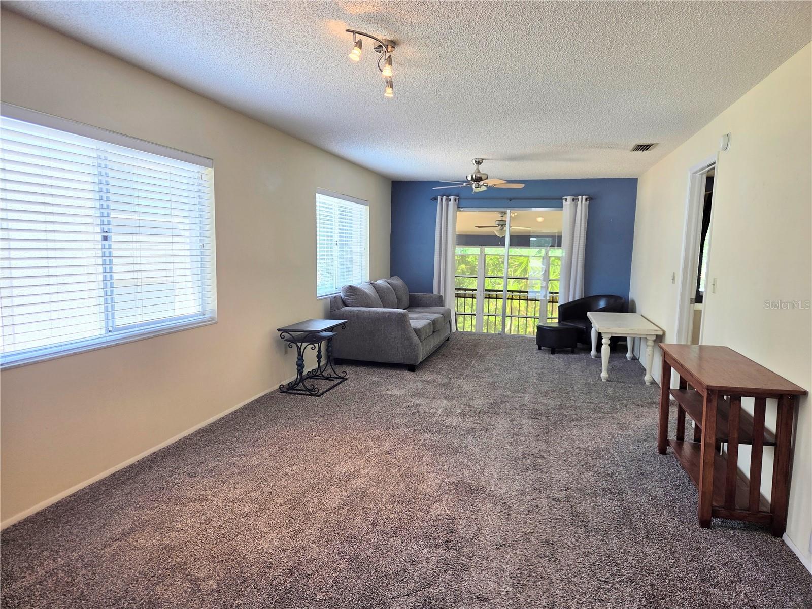 Condominium at 12404 EAGLESWOOD DR #C, HUDSON, photo 5 of 30