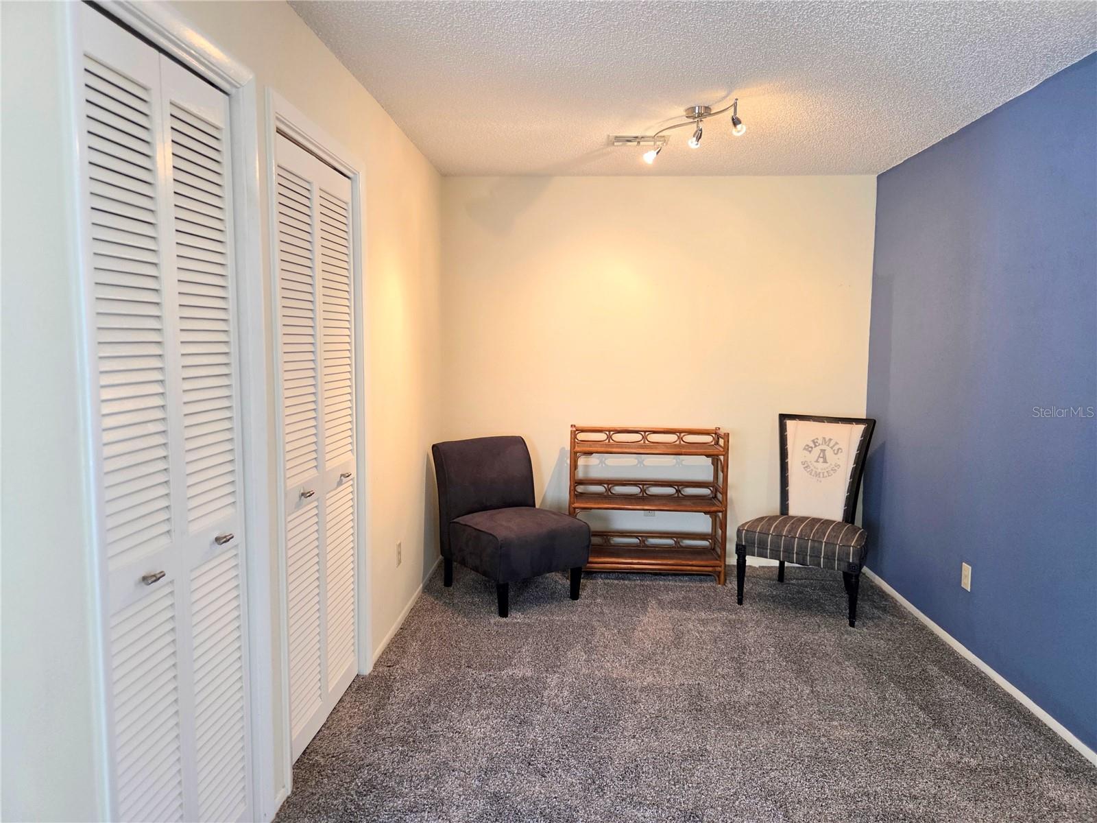 Condominium at 12404 EAGLESWOOD DR #C, HUDSON, photo 8 of 30